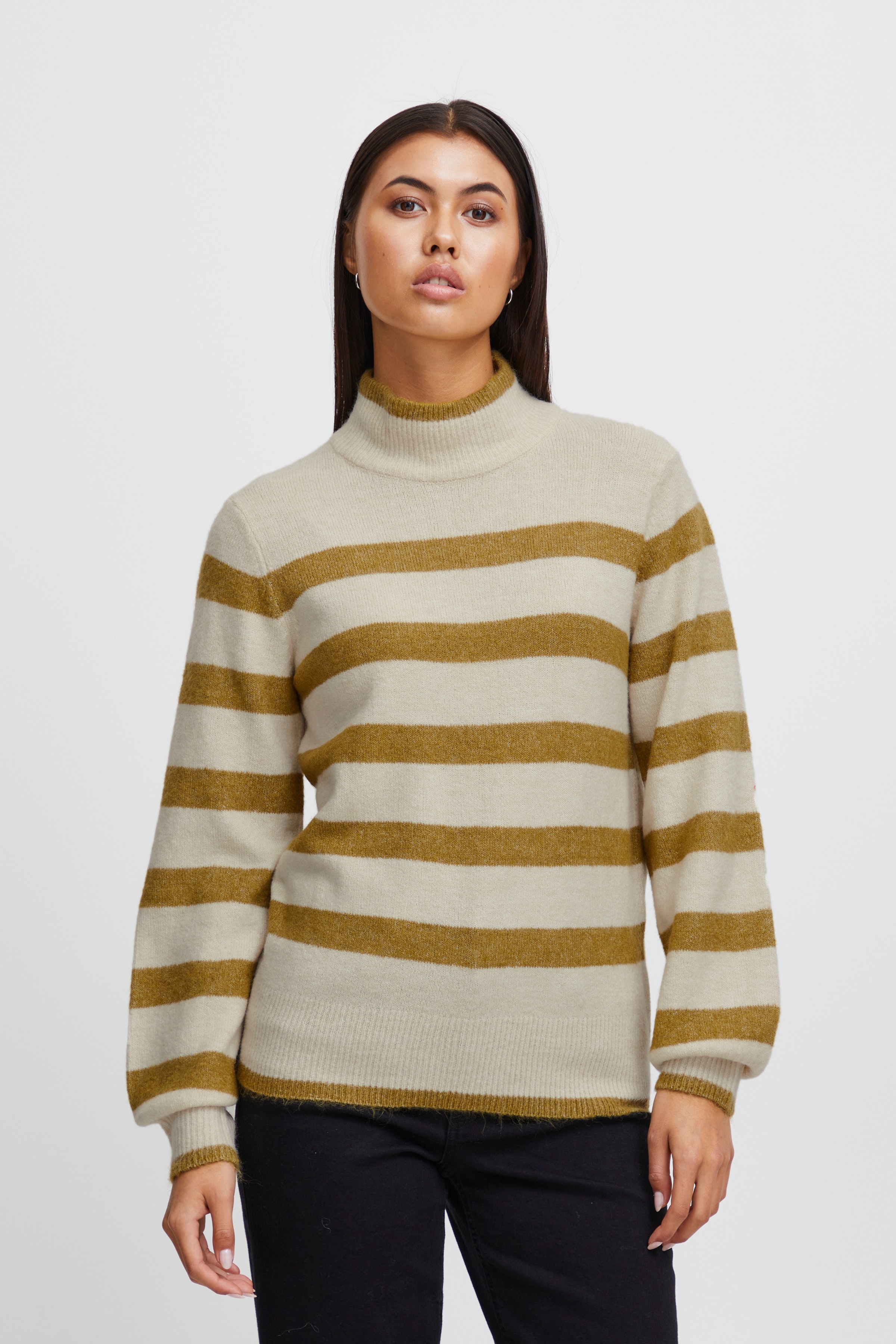 IHEDEN Pullover LOOKBOOK FRONT 20119692-130905