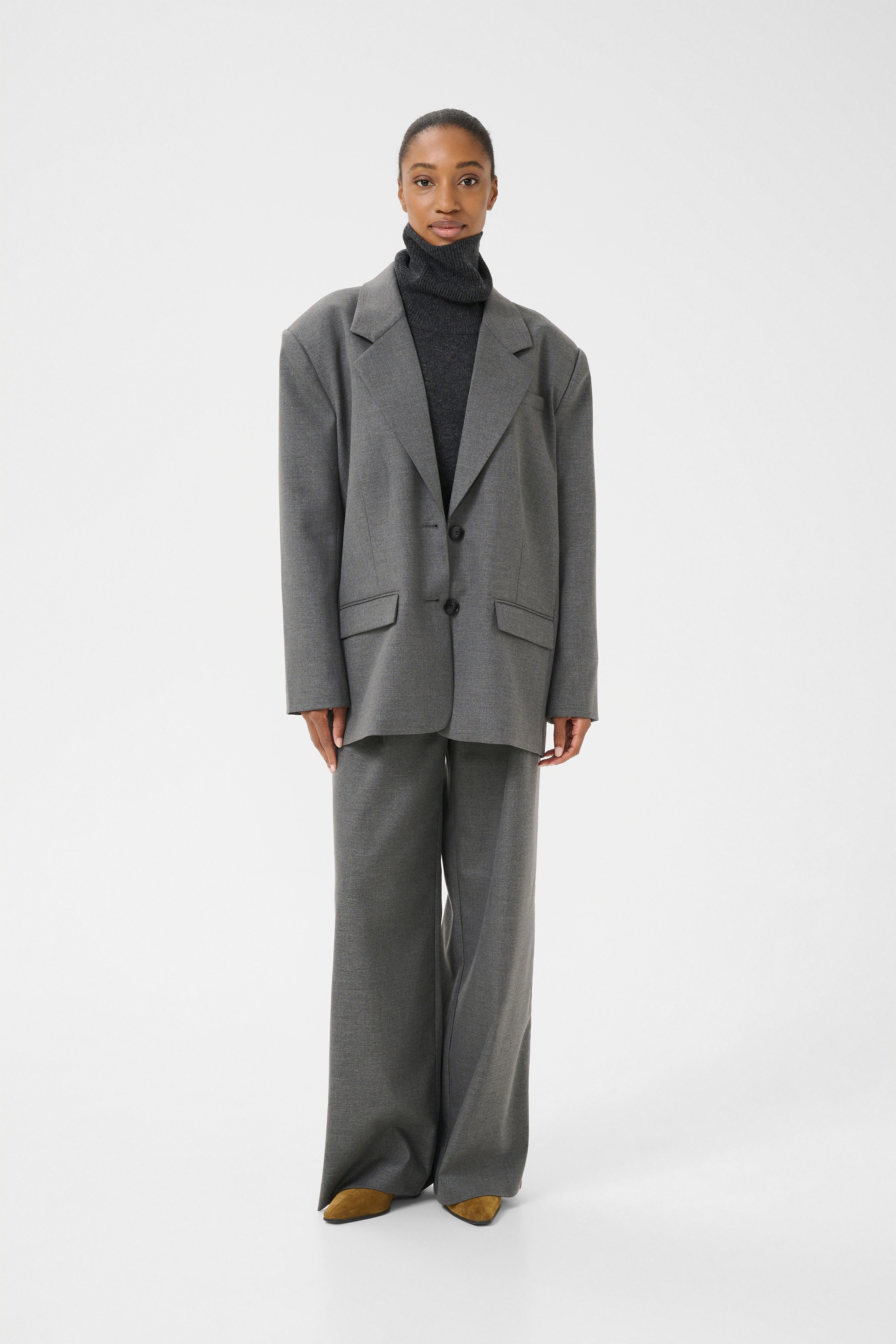 GZpaula Blazer LOOKBOOK FRONT 10910493-100494