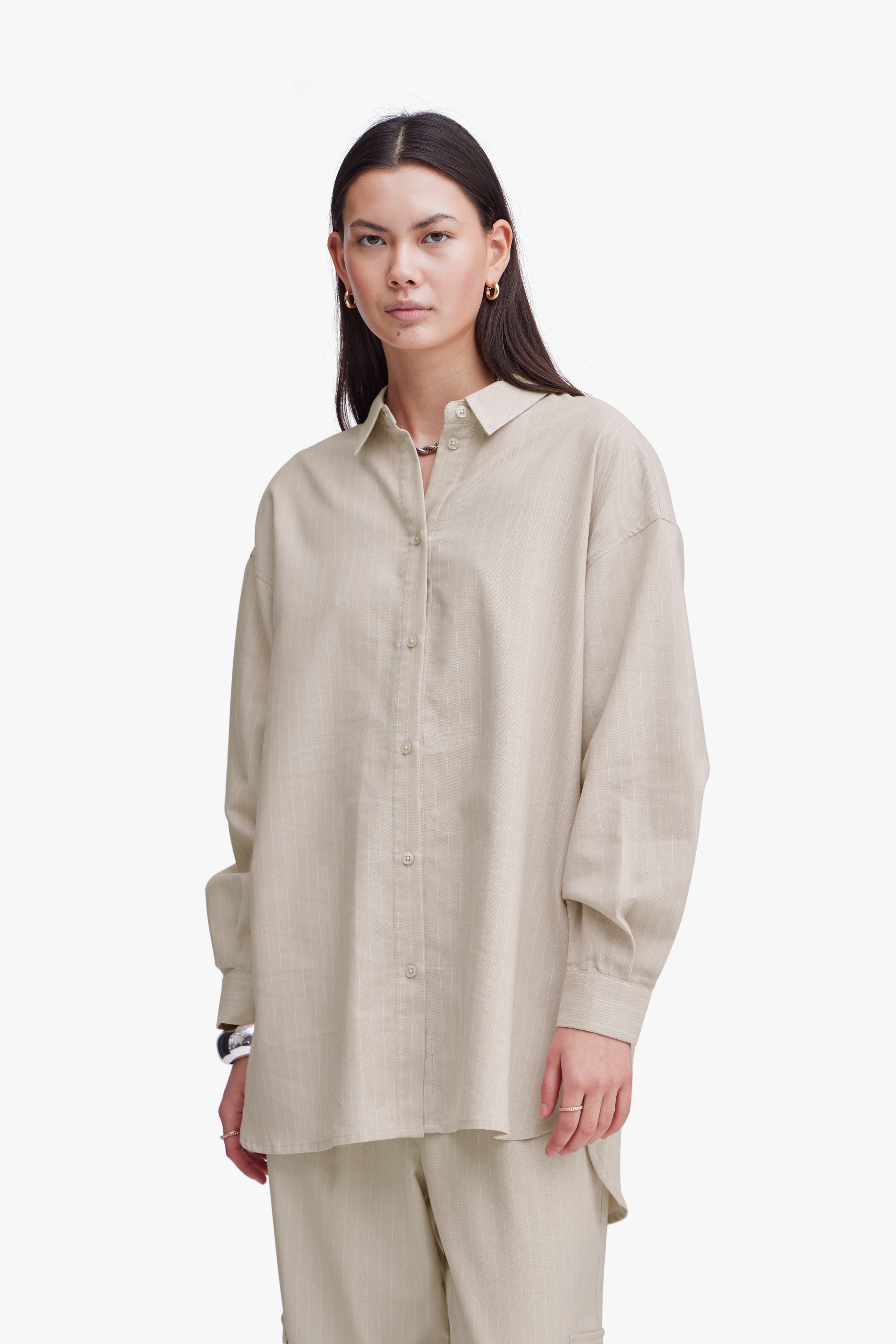 IHVALERIA Skjorte LOOKBOOK FRONT 20120647-140000