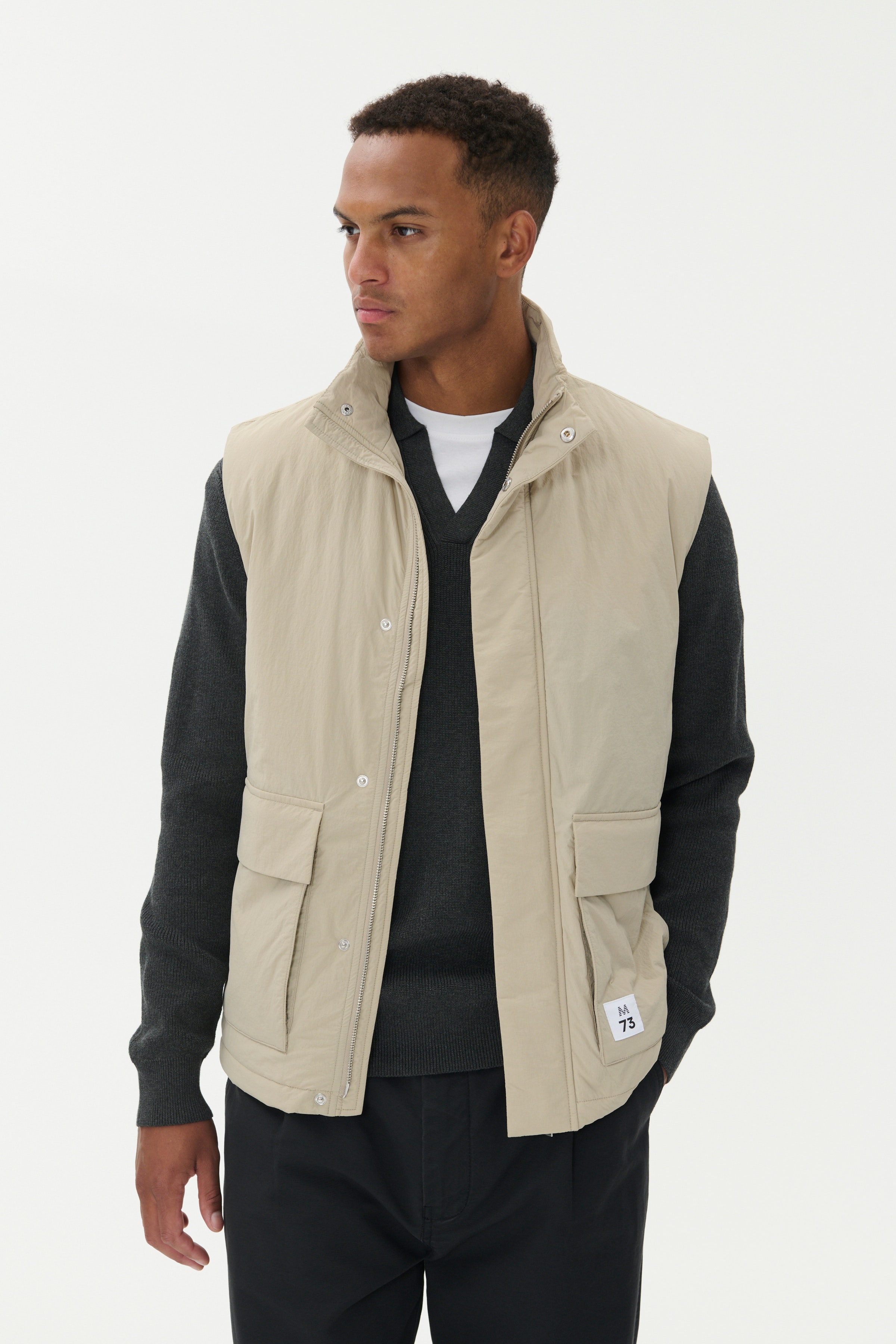 MAalejando Varm väst LOOKBOOK FRONT 30207815-161105