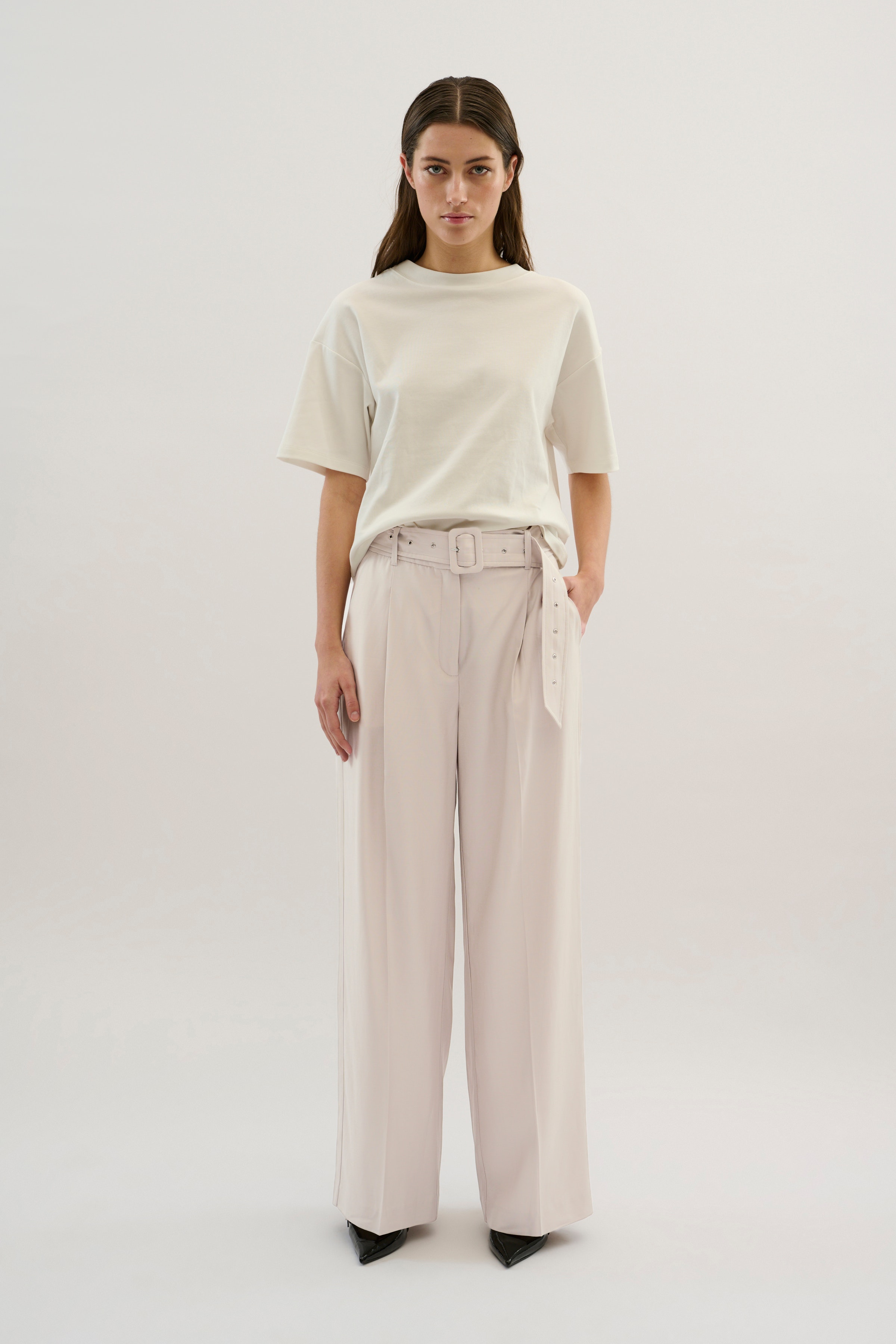 KBPriscilla Trousers LOOKBOOK FRONT 10105042-154502