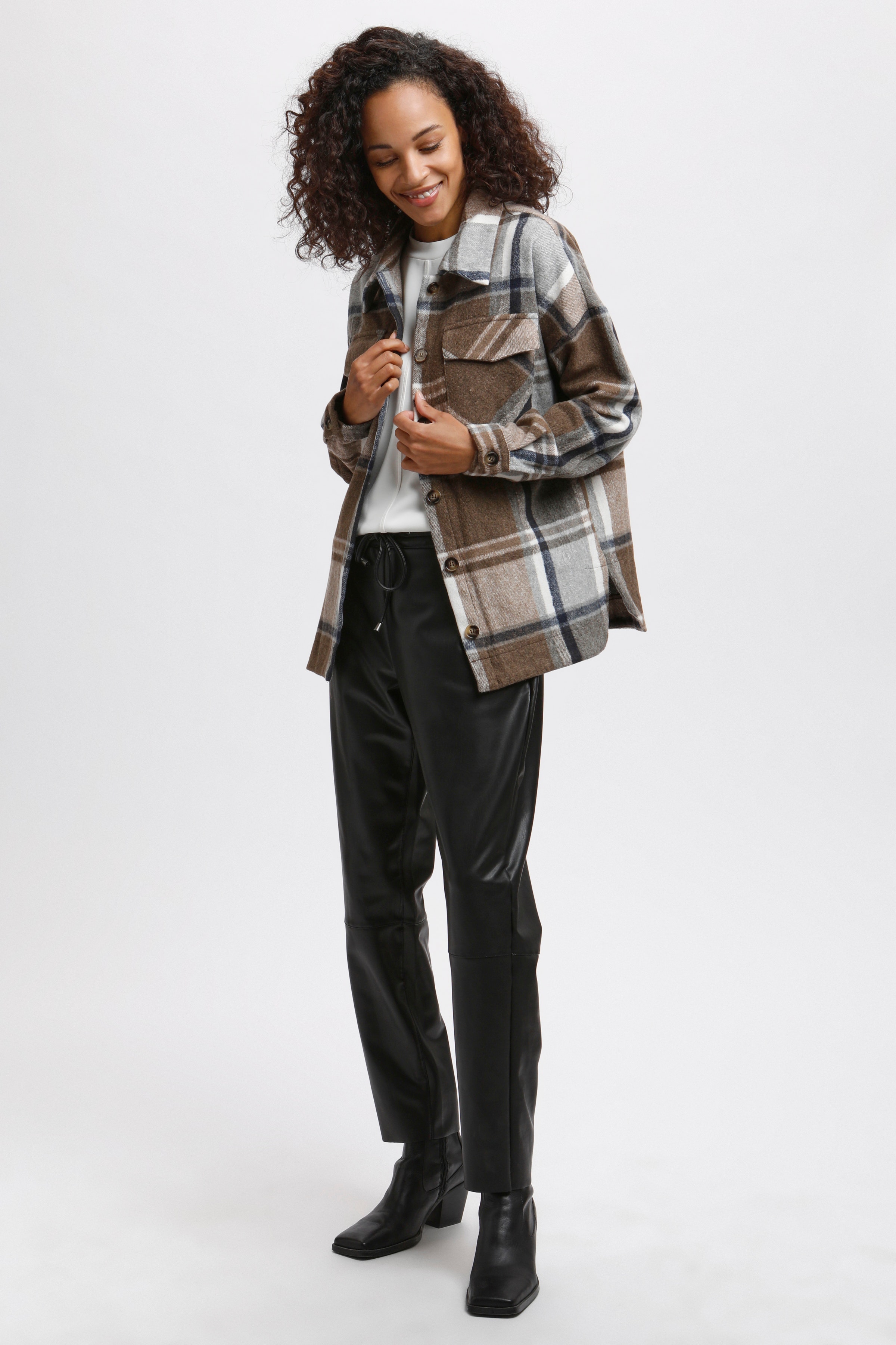 KAtomine Langærmet skjorte LOOKBOOK FRONT 10505841-101838