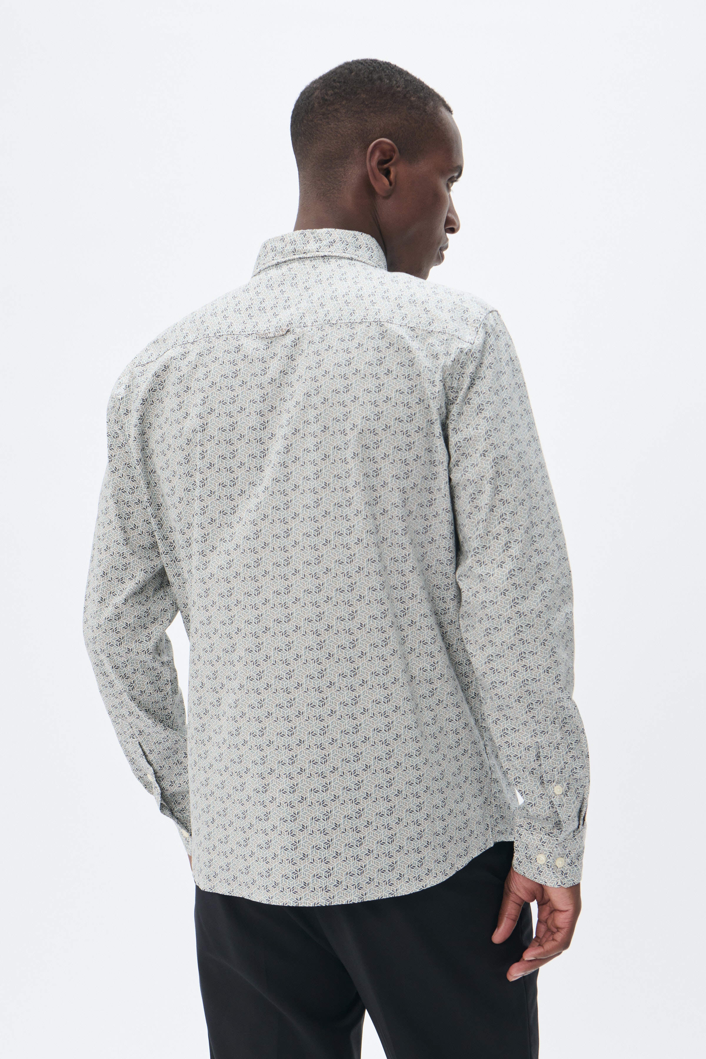 MAChristaldo Shirt LOOKBOOK BACK 30207615-165810