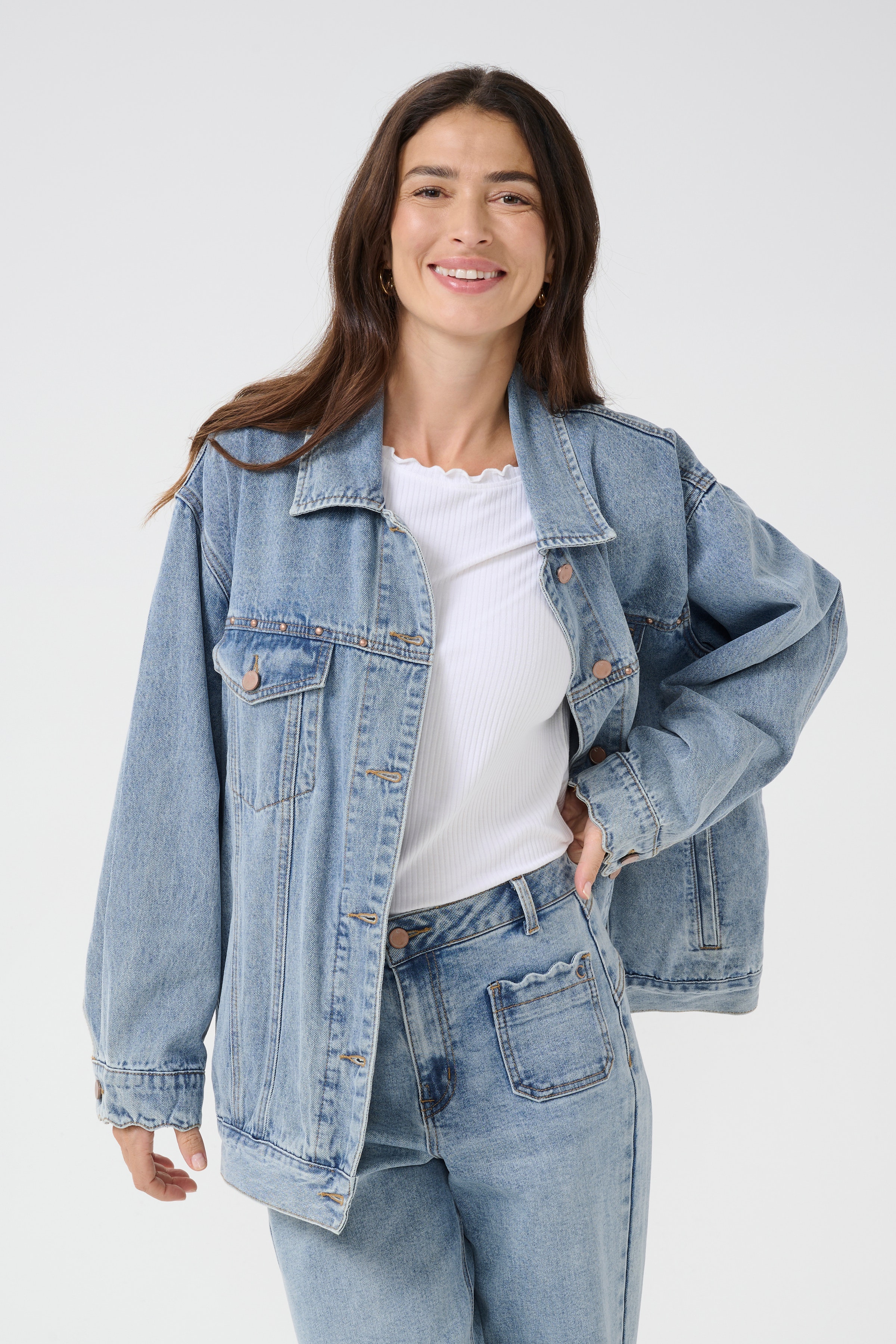 CRGigi Denim jacket LOOKBOOK FRONT 10613363-107200