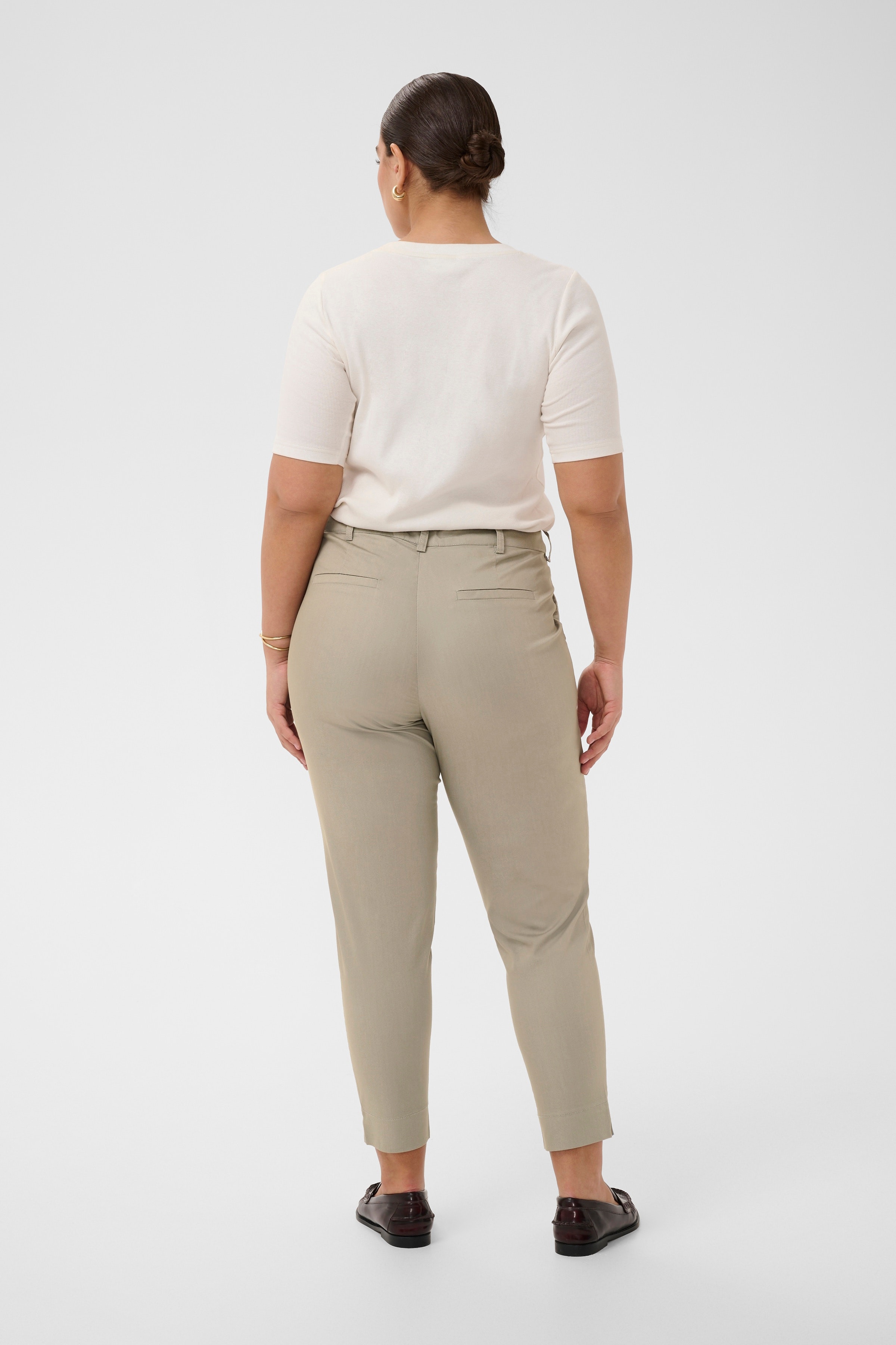 KCleana Trousers LOOKBOOK BACK 10581546-170205
