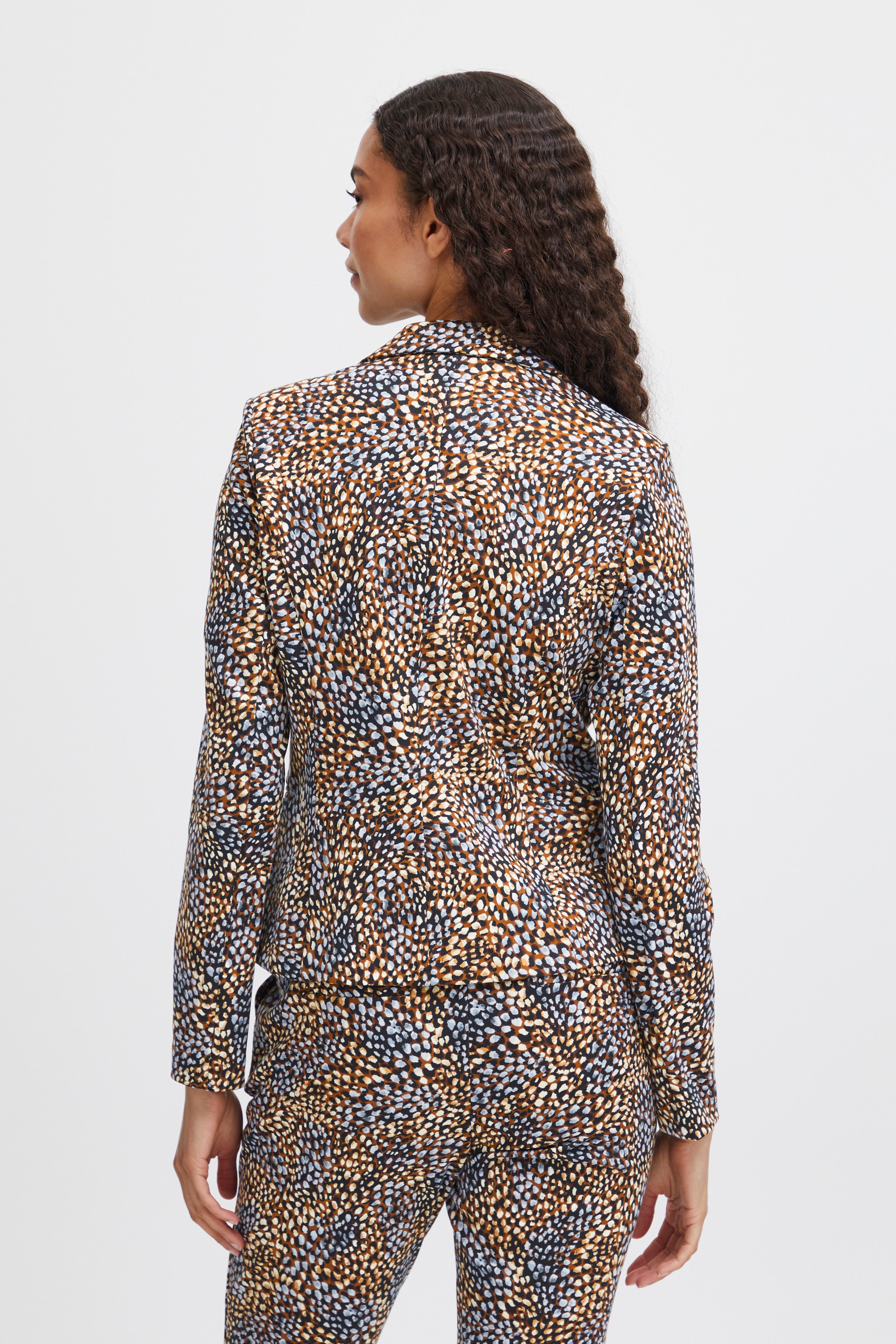 BYRIZETTA Blazer LOOKBOOK BACK 20813588-202338