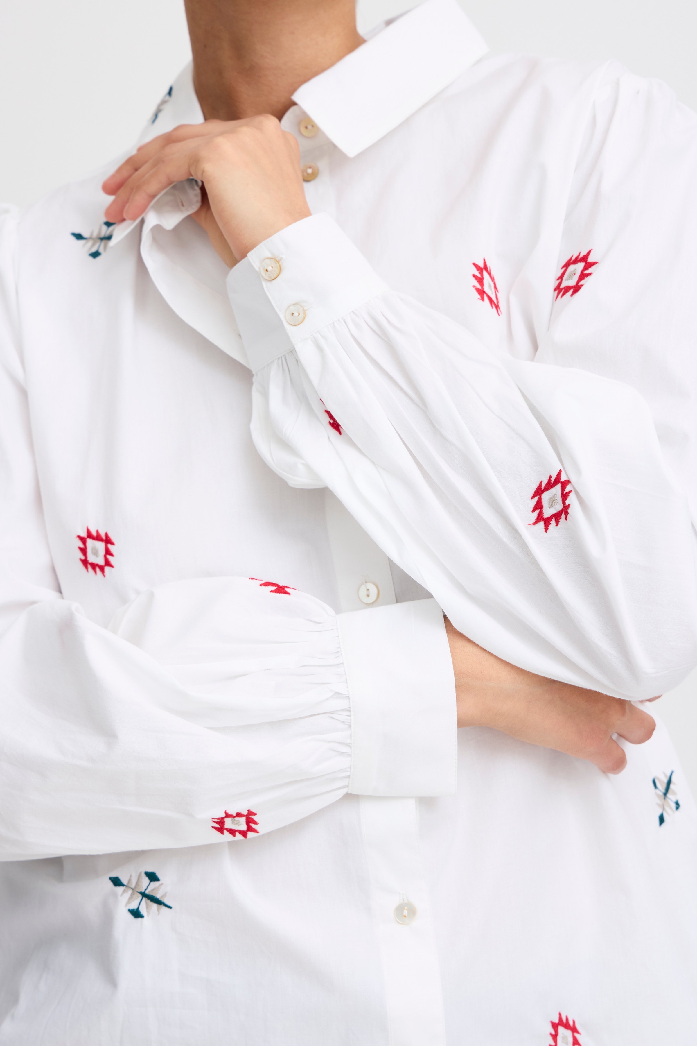 BYICIA Hemd LOOKBOOK DETAIL 20815230-203639