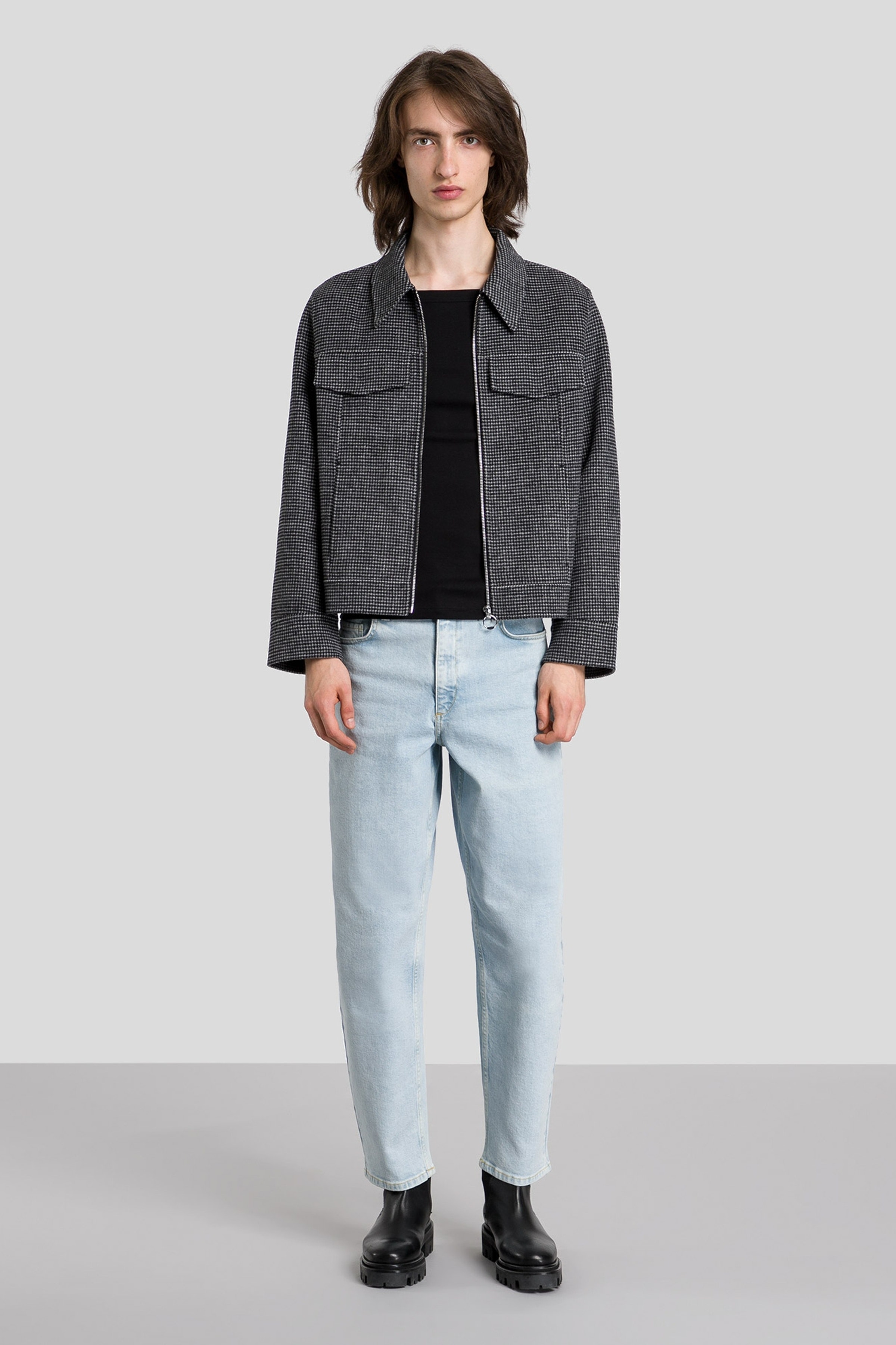 JULIA Blazer LOOKBOOK FRONT 30600240-MC2103