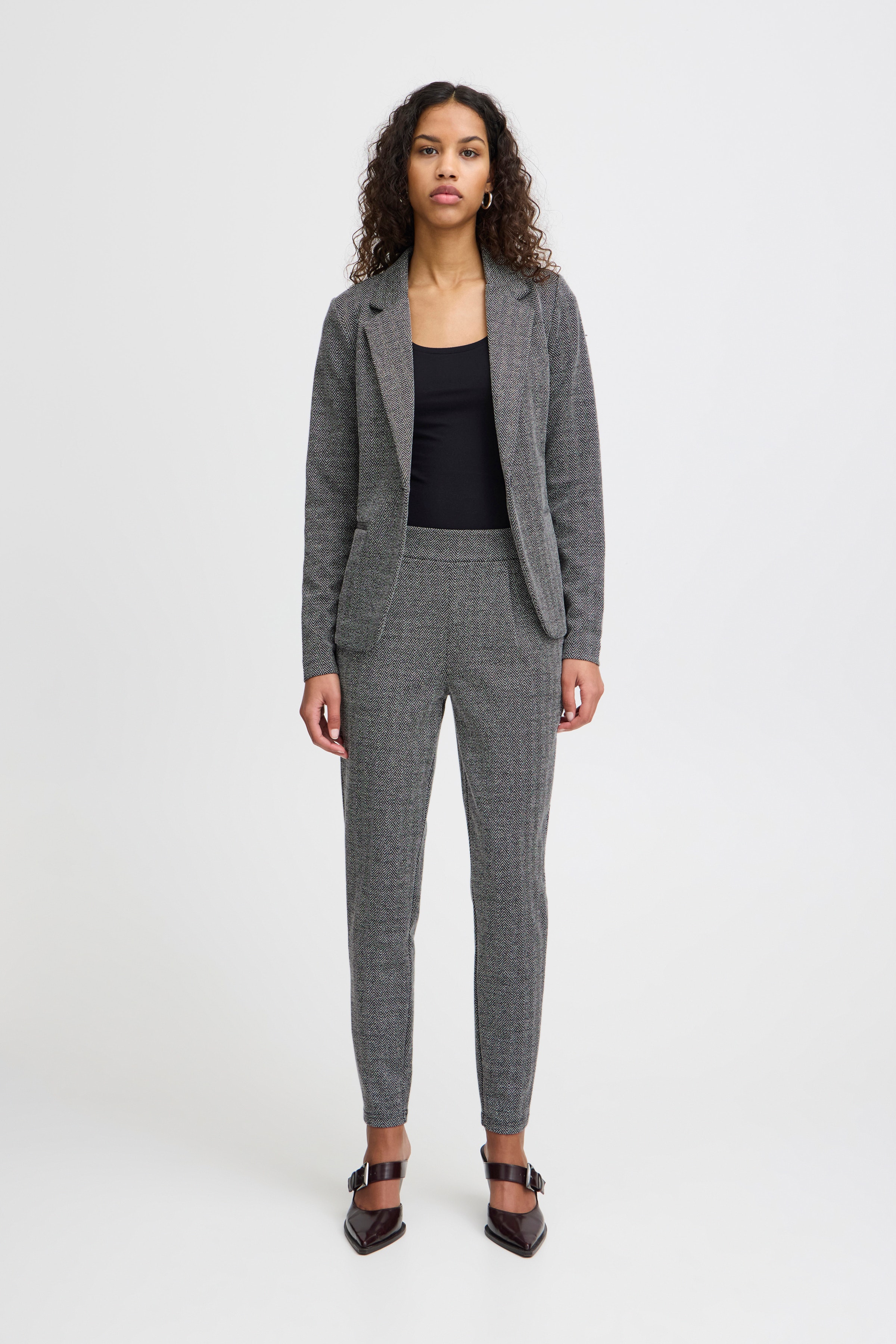 IHKATE JACQUARD Trousers LOOKBOOK FRONT 20121601-203523