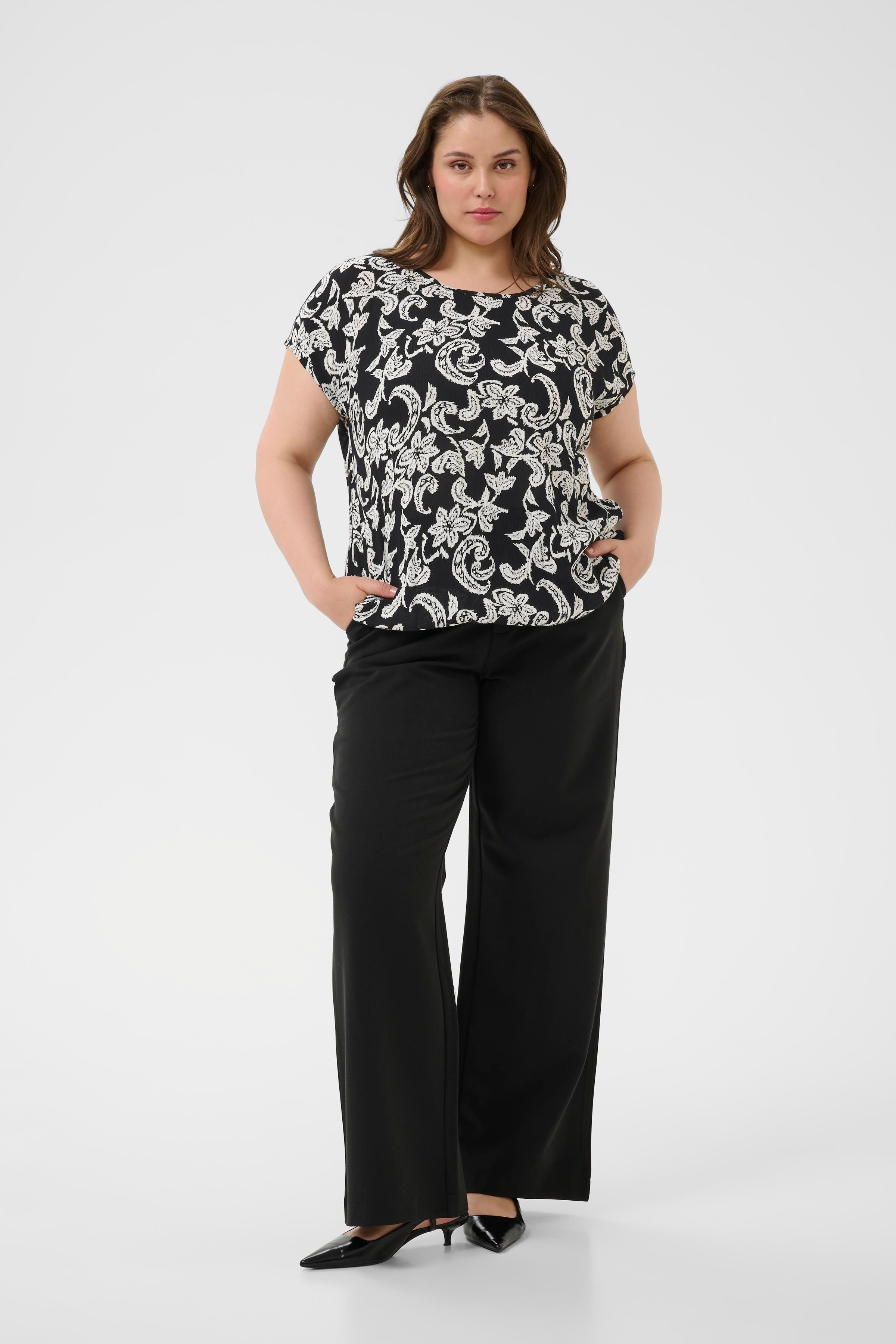 KCami Blouse LOOKBOOK FRONT 10582027-108945