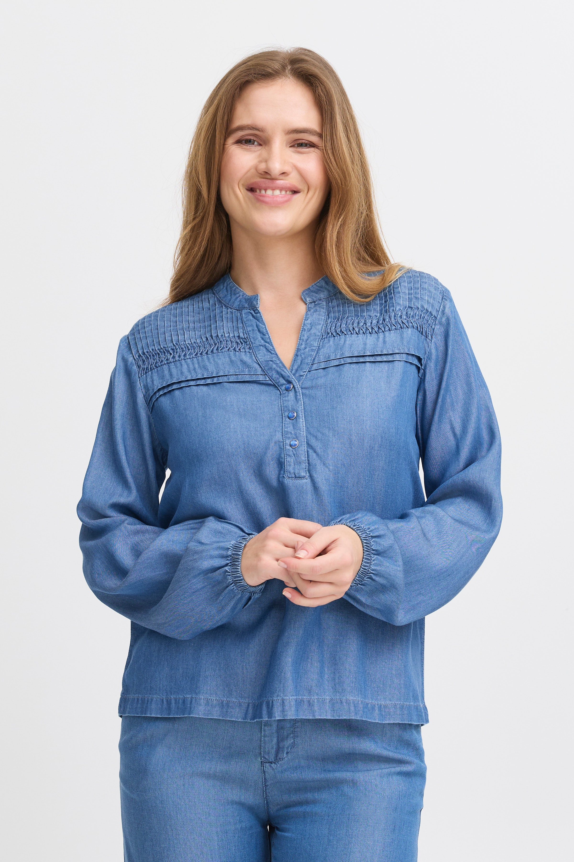 PZGAJA Blouse LOOKBOOK FRONT 50208982-200005