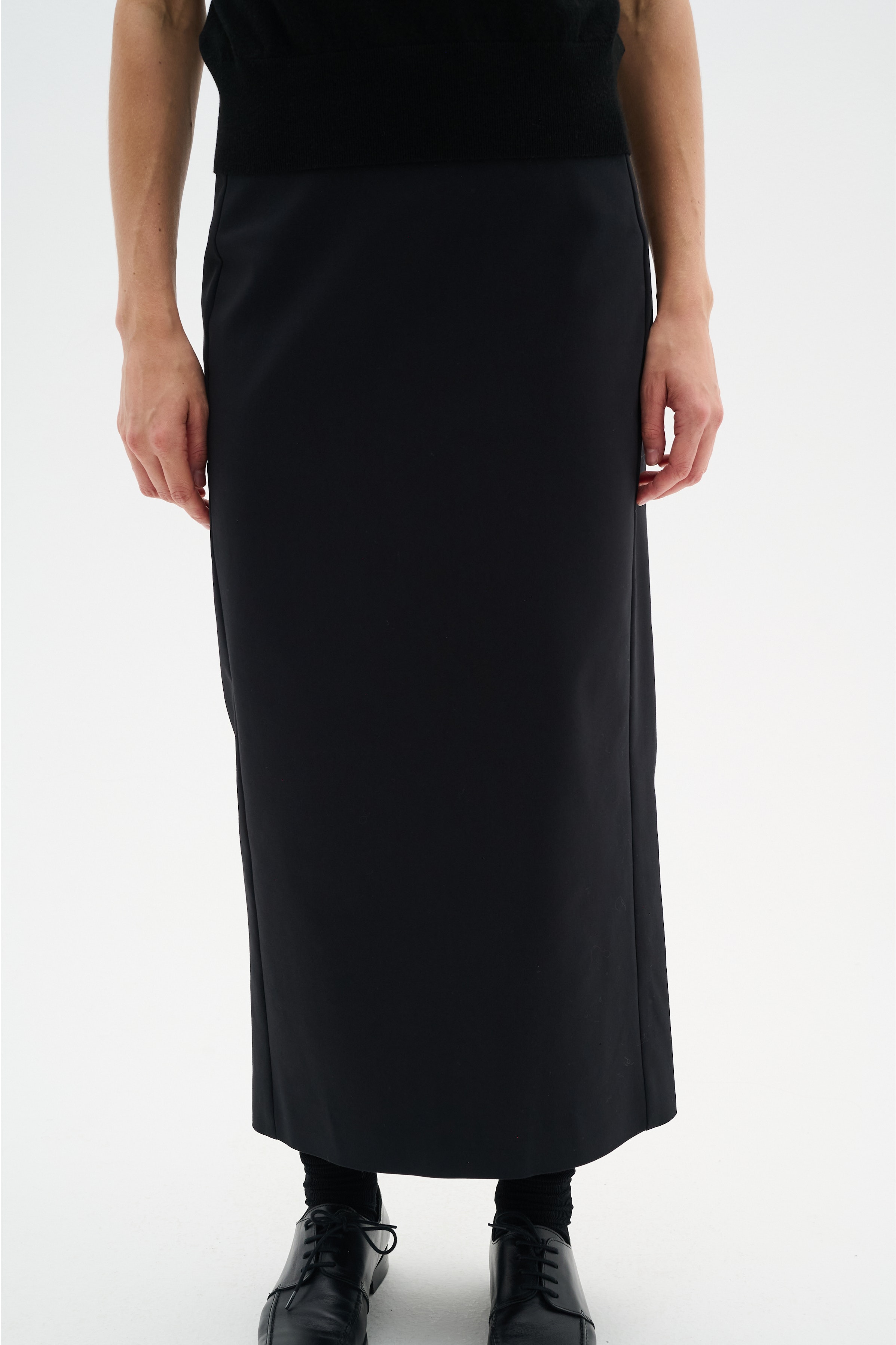 ZiggiIW Maxi Skirt LOOKBOOK FRONT 30109786-194008