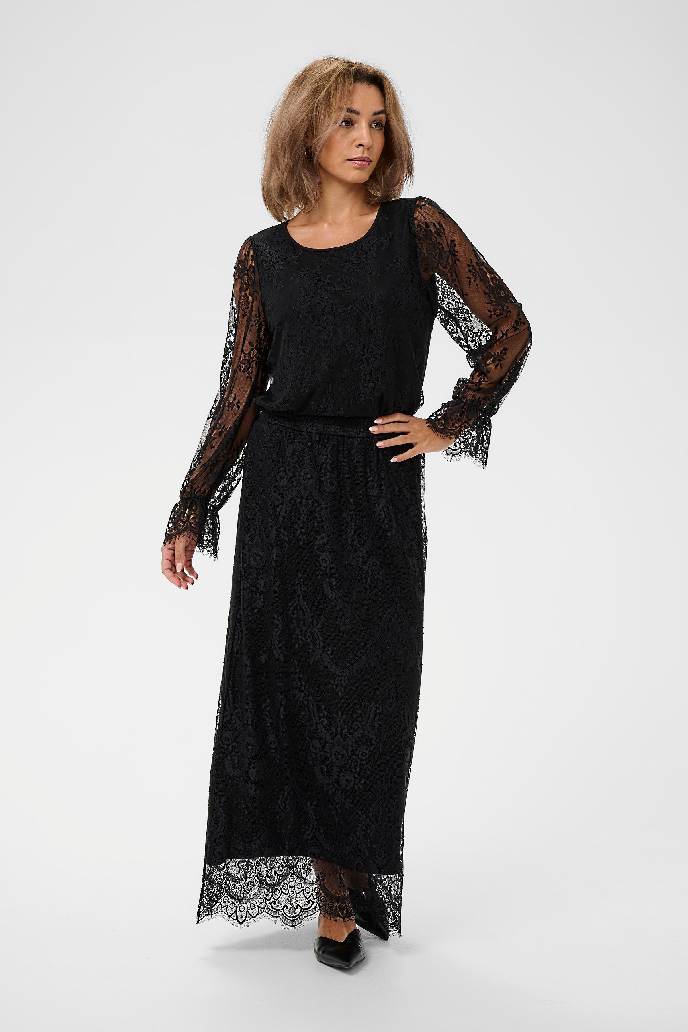 CRYumi Rock LOOKBOOK FRONT 10615262-100120