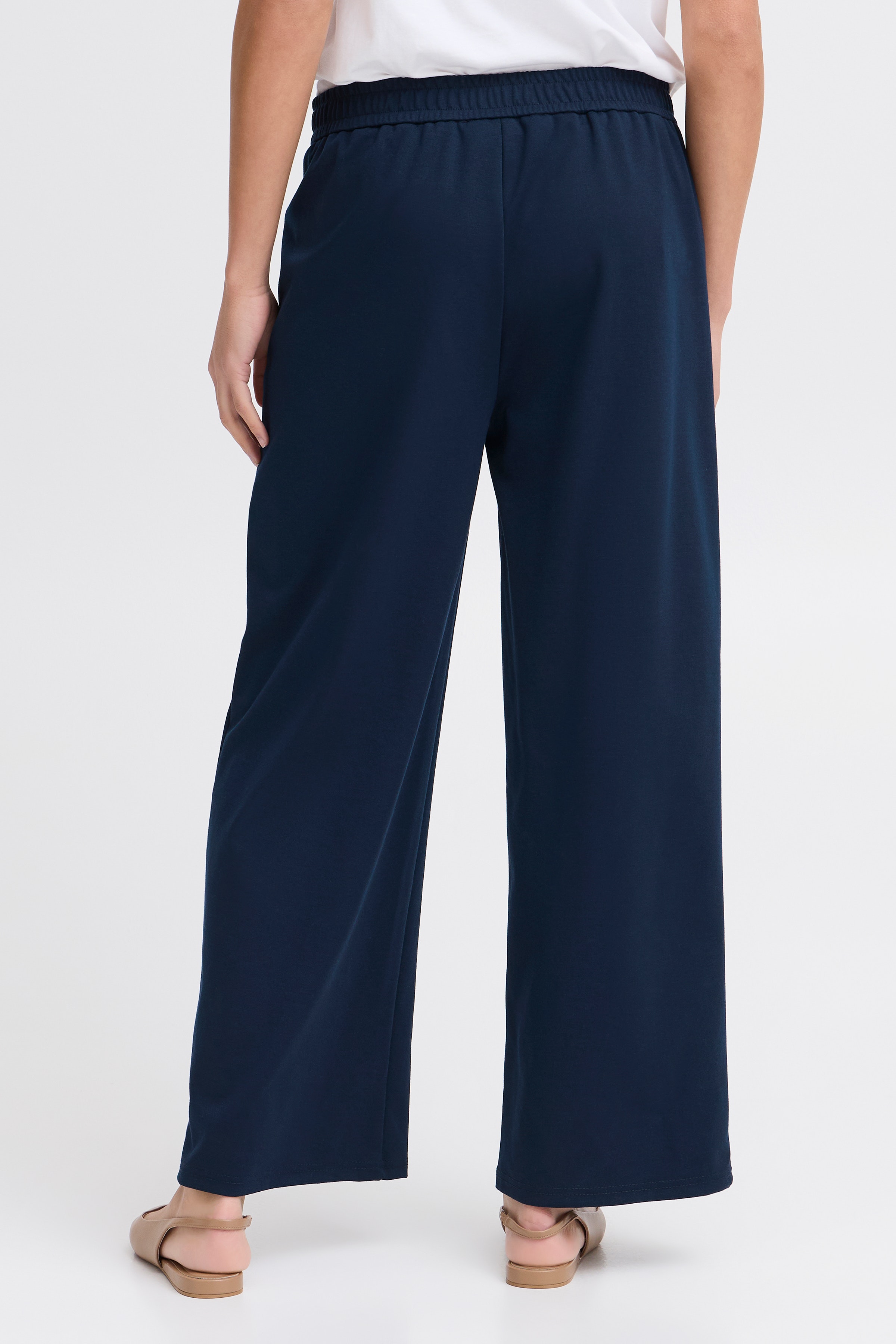 FRBLAZER Trousers LOOKBOOK FRONT 20615810-194010