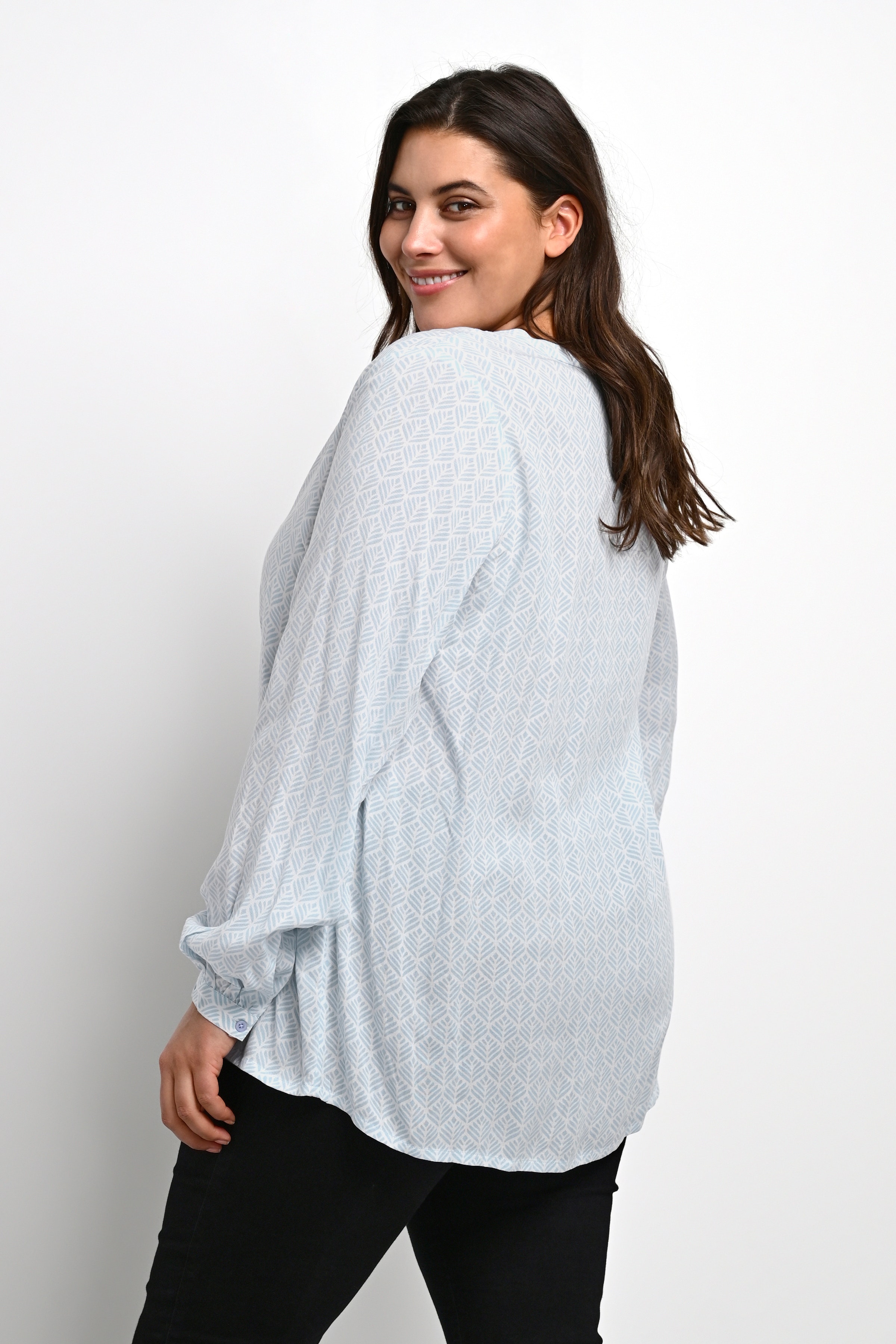 KCfalana Blouse with long sleeve LOOKBOOK BACK 10580896-102916
