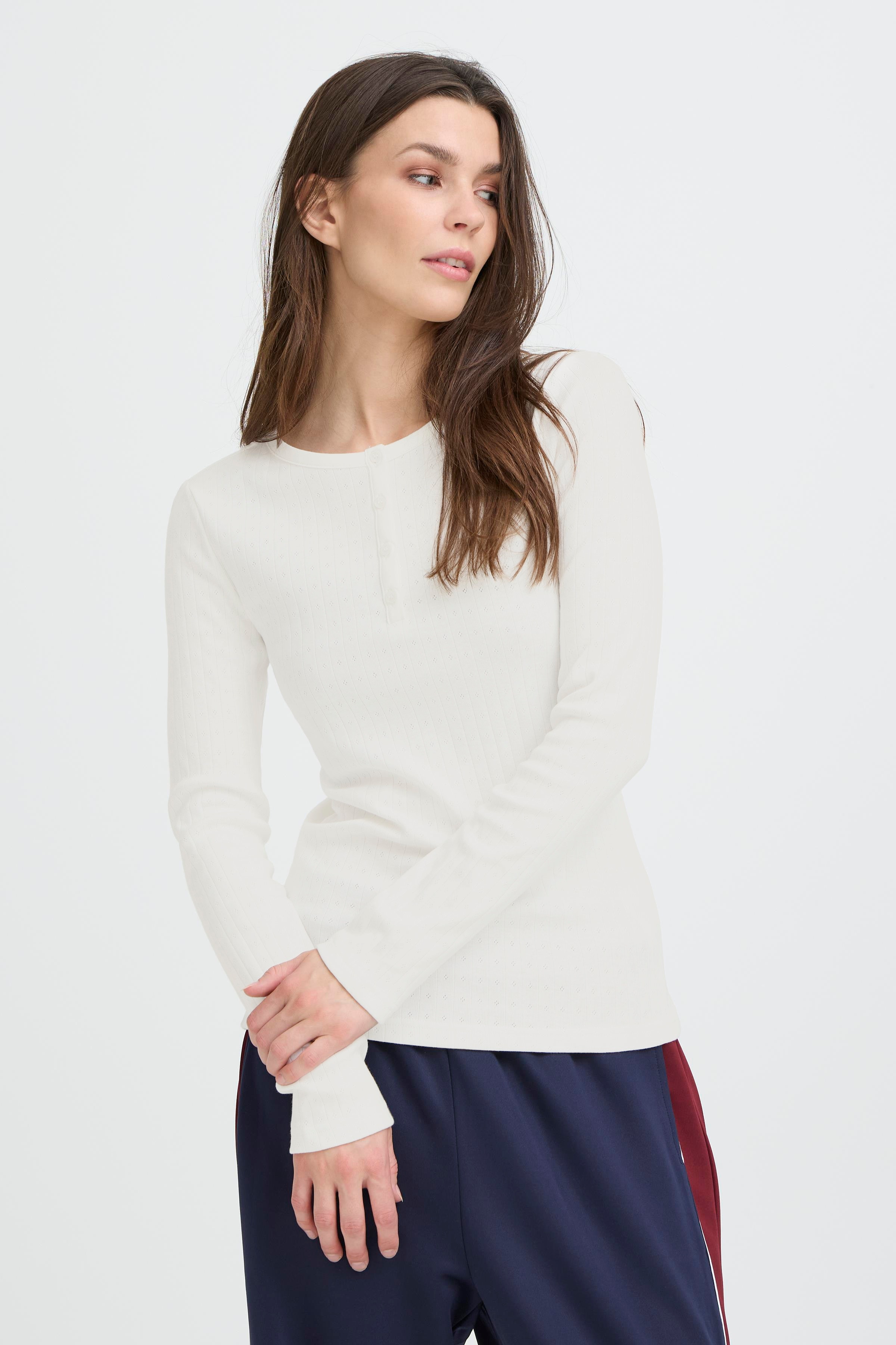 PZLISA T-shirt LOOKBOOK FRONT 50209248-114201