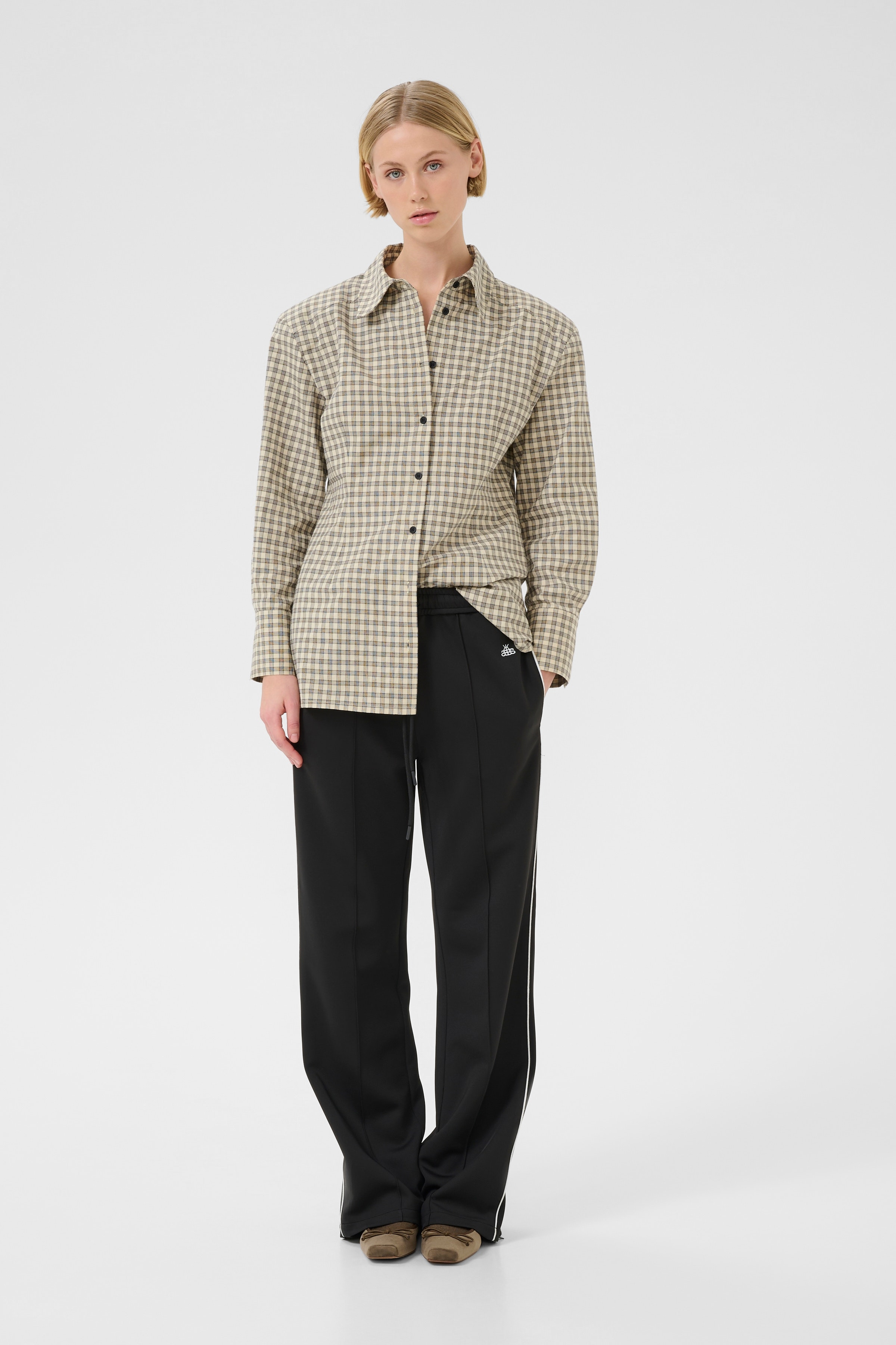 KBBarbara Joggingpak LOOKBOOK FRONT 10105595-194008