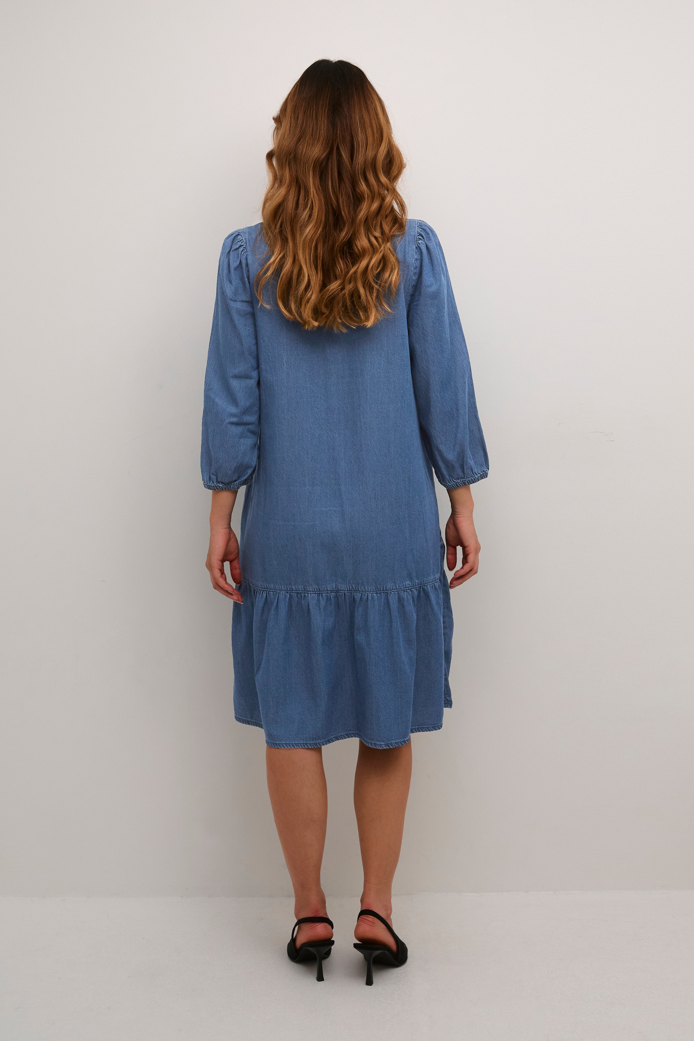 CUarpa Denim dress LOOKBOOK BACK 50110305-500029