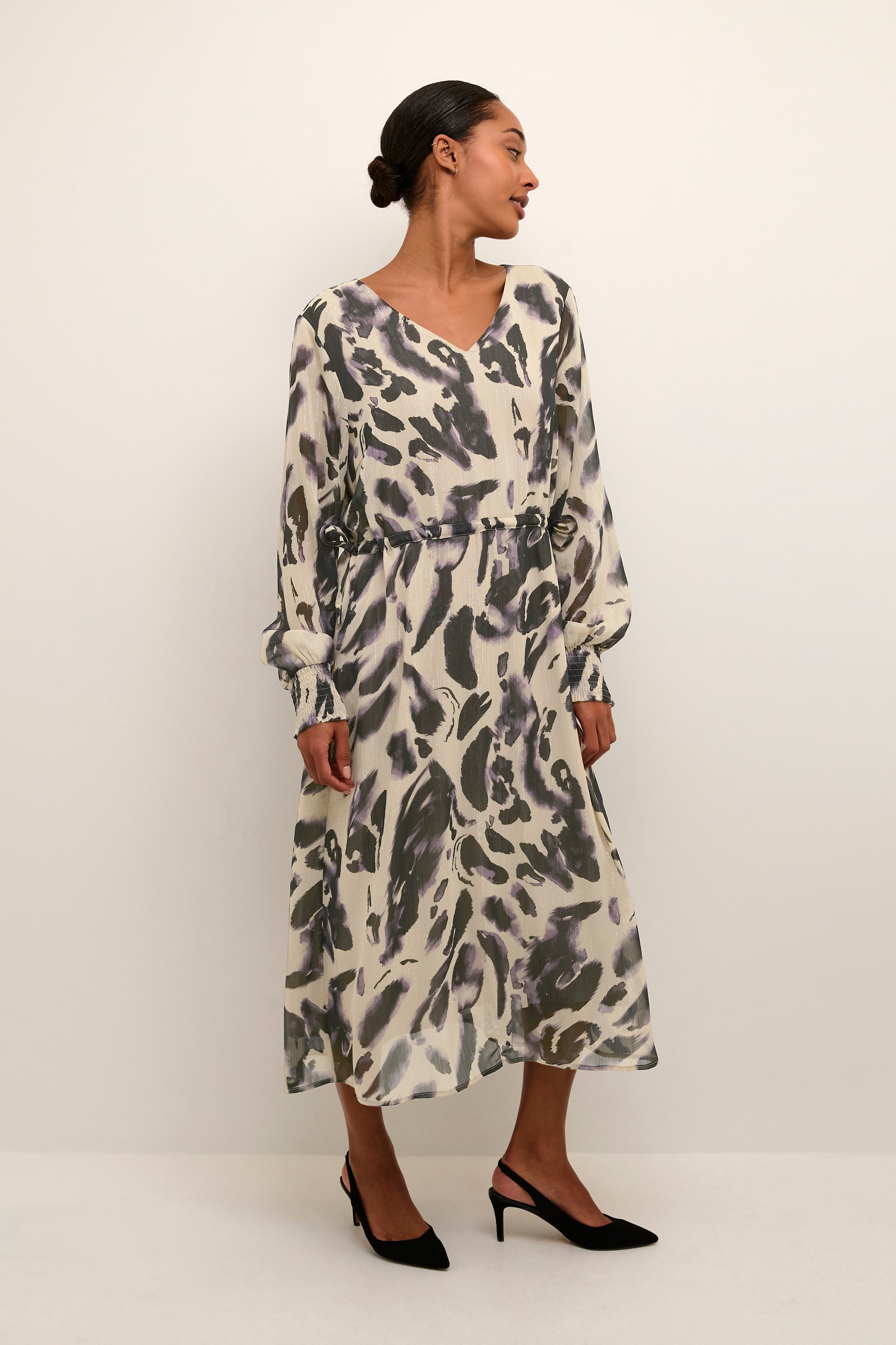 KAfina Robe LOOKBOOK FRONT 10507789-104749