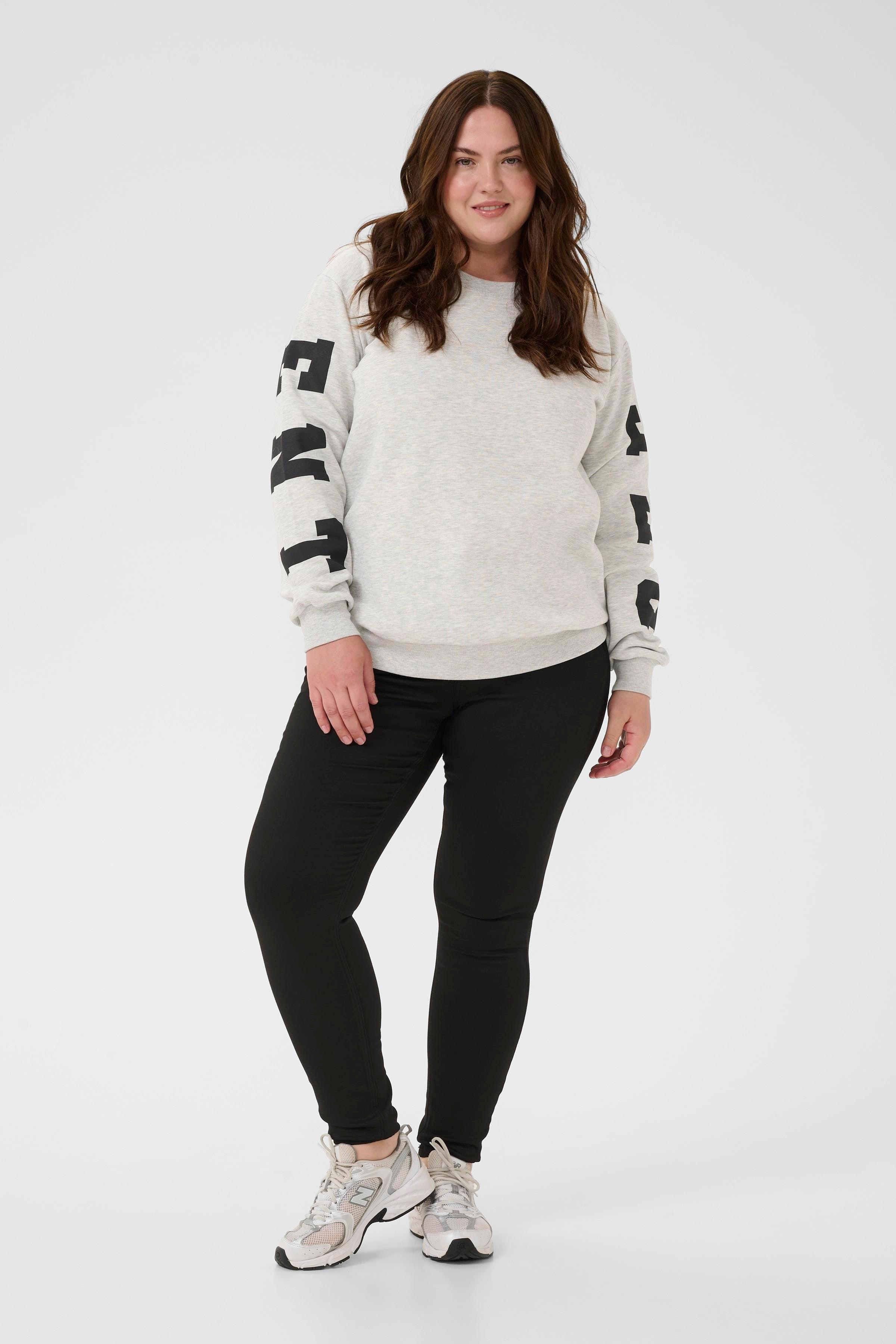 KCelise Sweatshirt LOOKBOOK FRONT 10583813-100123