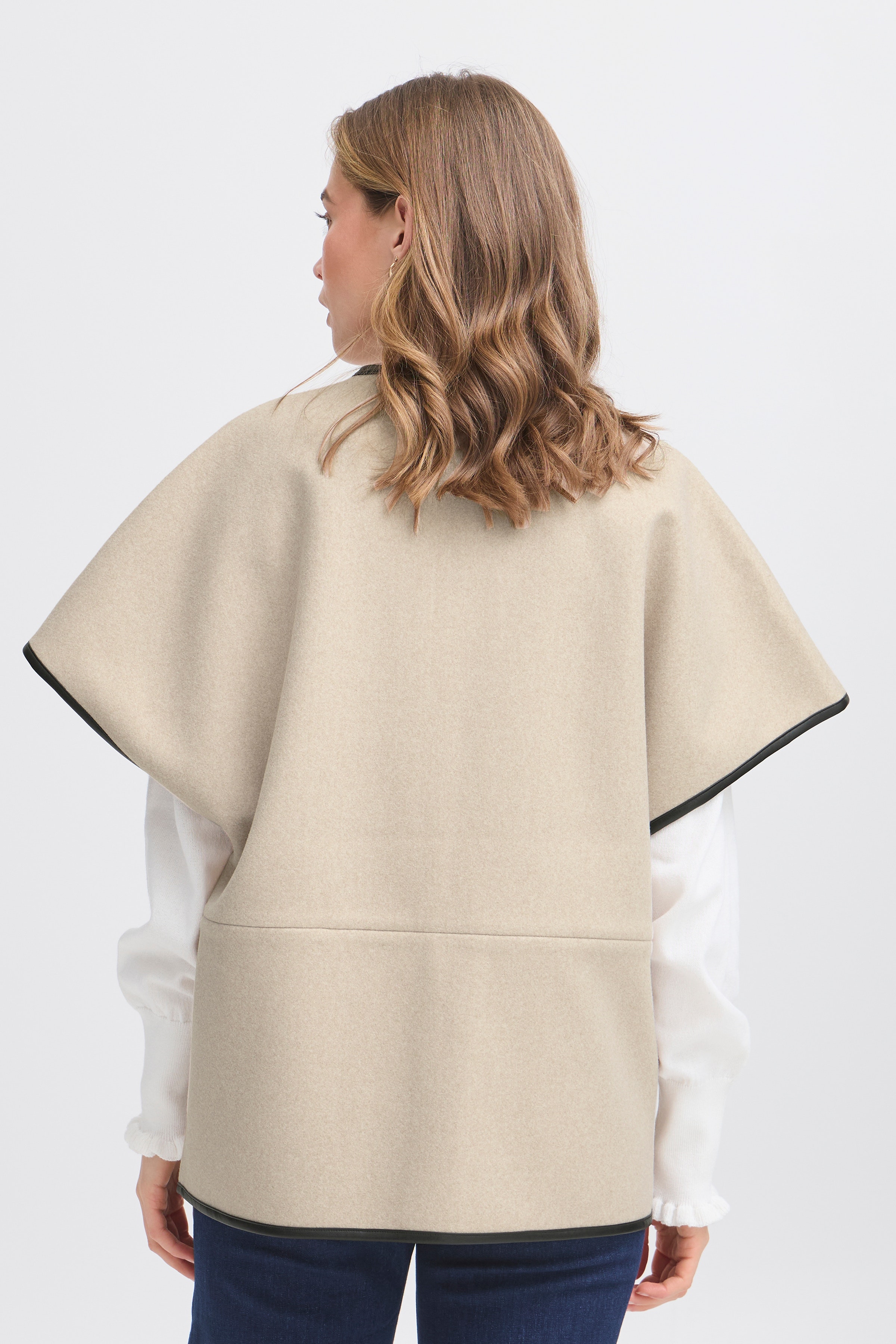 FRELISABETH Outerwear LOOKBOOK FRONT 20615639-200662