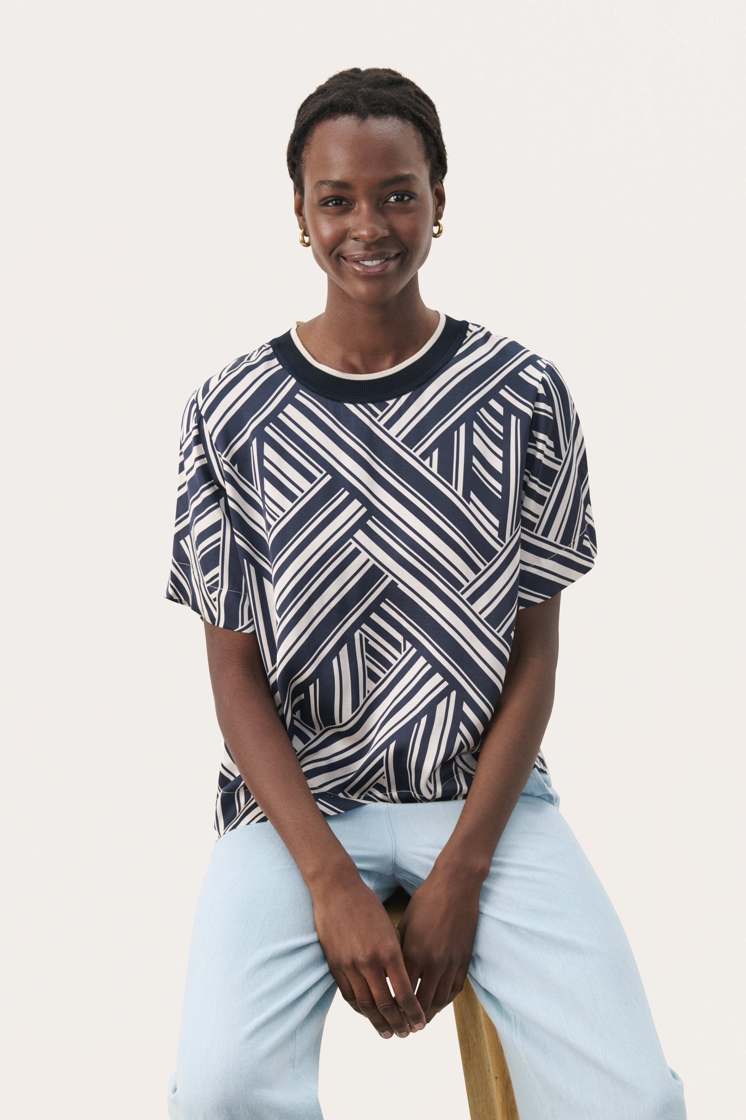 NadenaePW Blus LOOKBOOK FRONT 30309494-303572