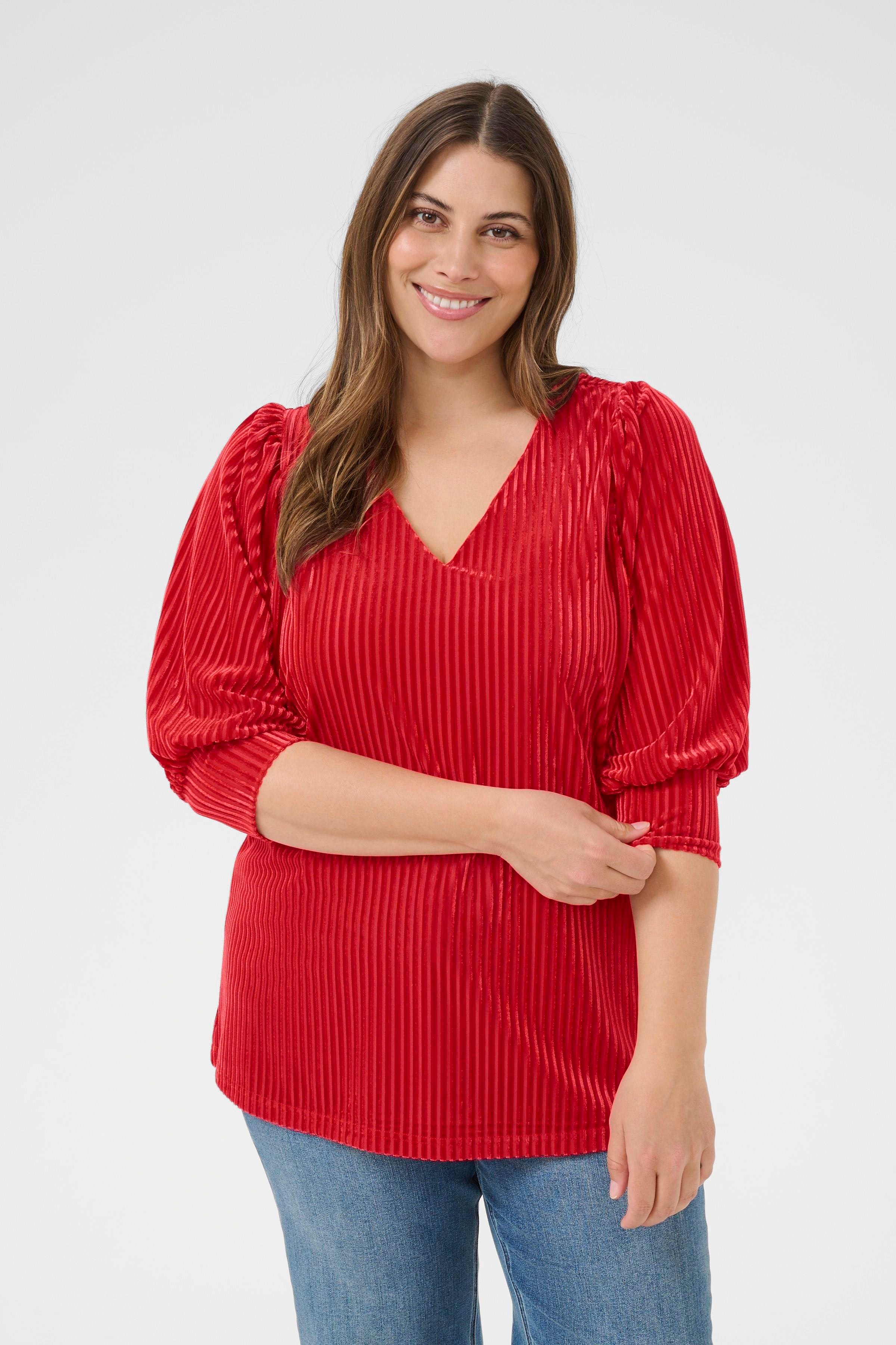 KCcacanna Velourbluse LOOKBOOK FRONT 10581210-106907