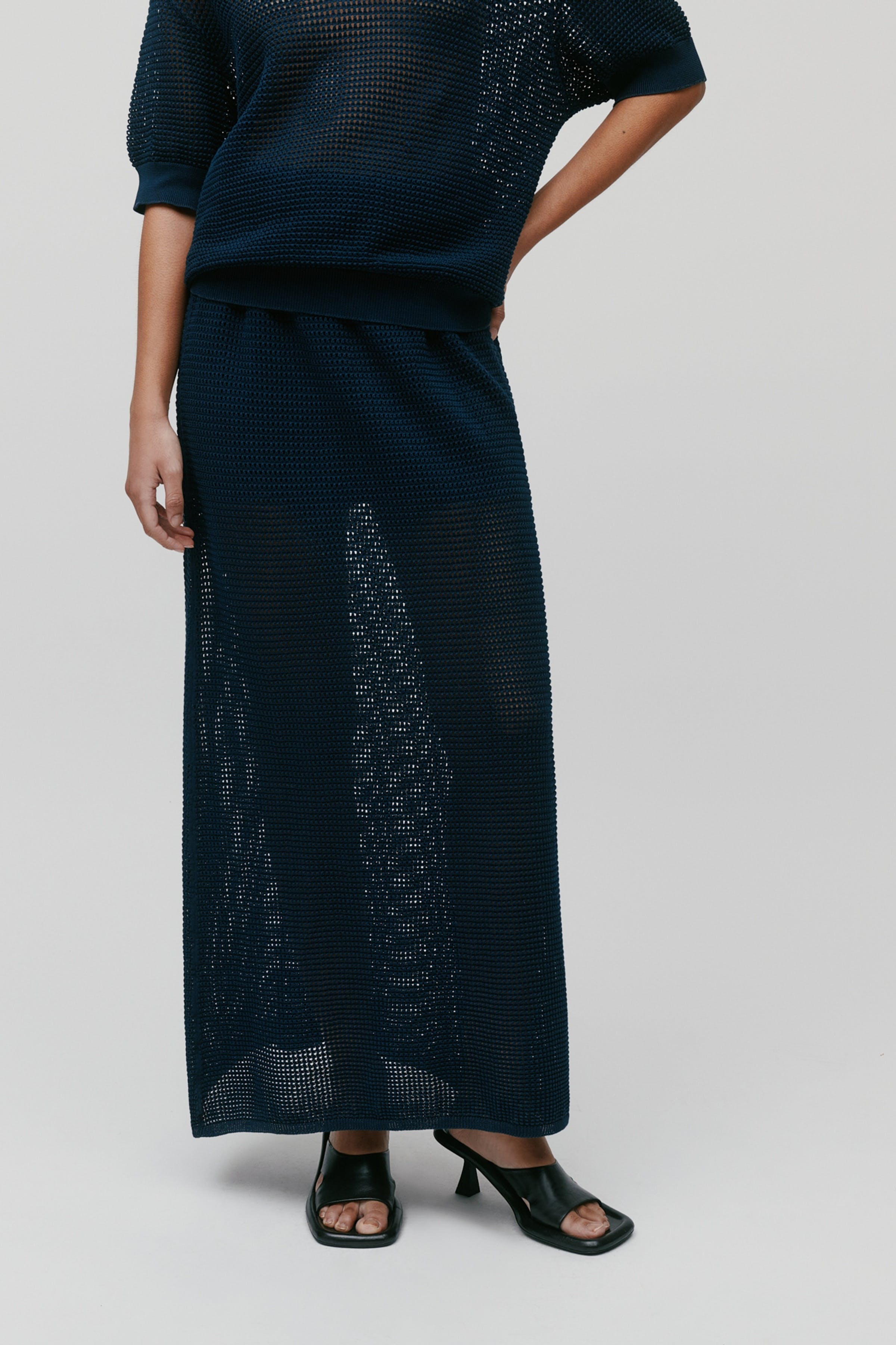 FABRIZIA Skjørt LOOKBOOK FRONT 30600504-BL900