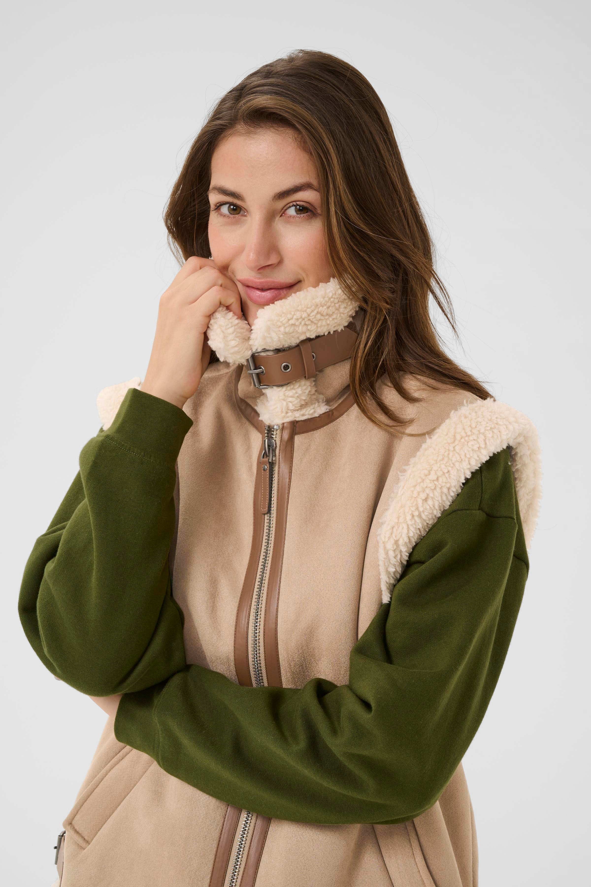 CRUma Warme Weste LOOKBOOK DETAIL 10614264-161407