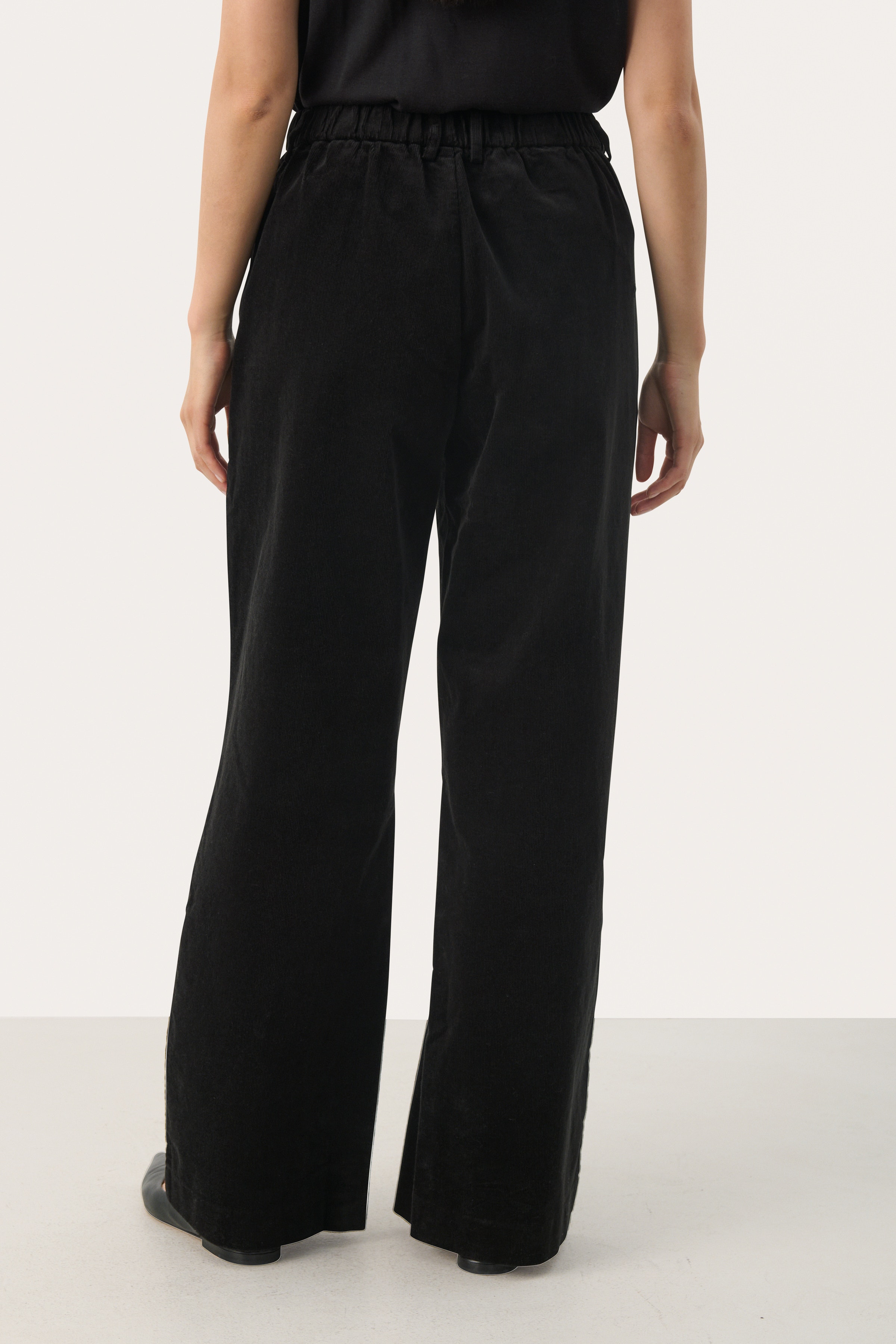 LatishaPW Trousers LOOKBOOK BACK 30309204-194008