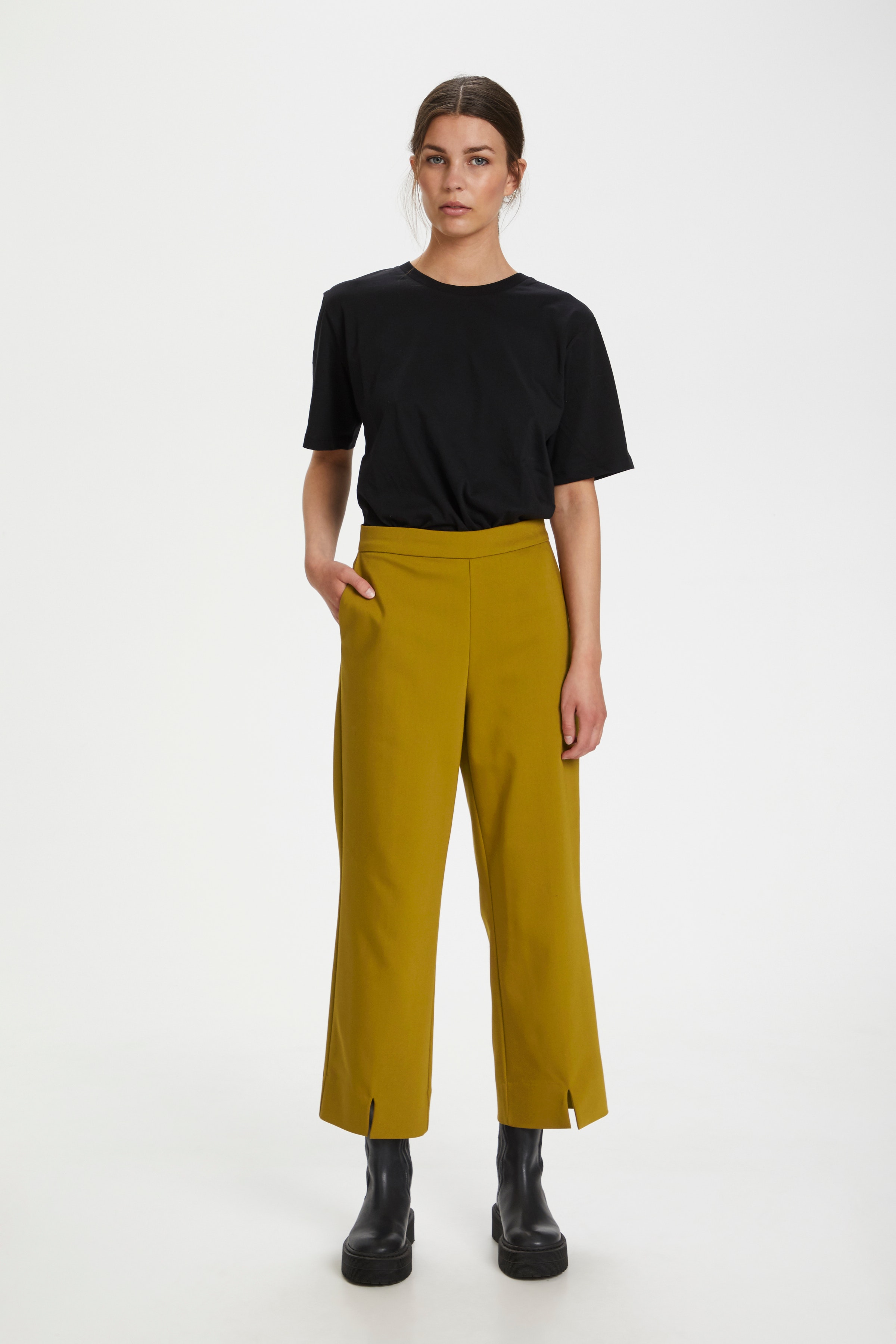 HazalGZ Bukser LOOKBOOK FRONT 10904184-180840