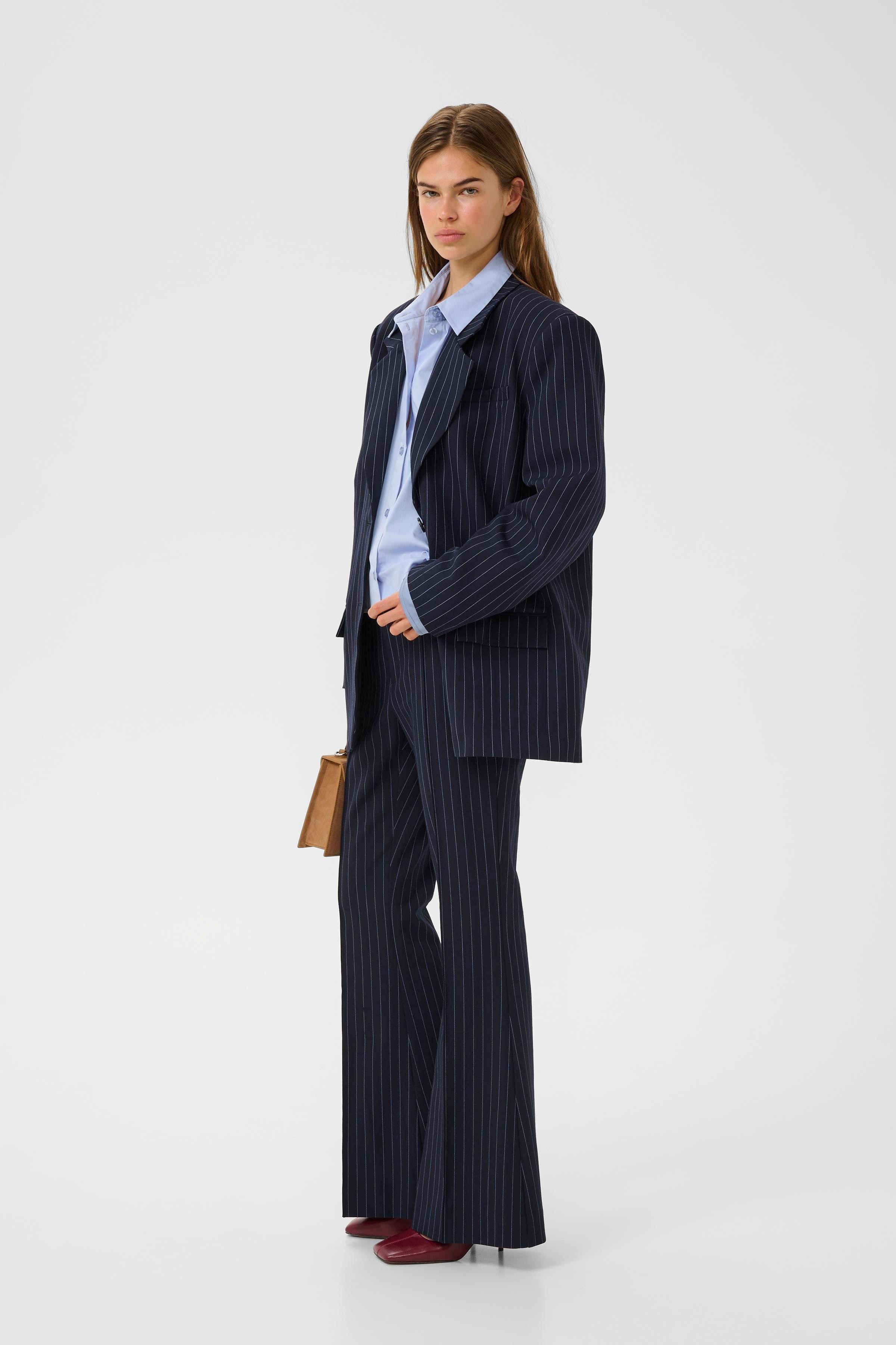 GZnaviana Hose LOOKBOOK FRONT 10910998-108983