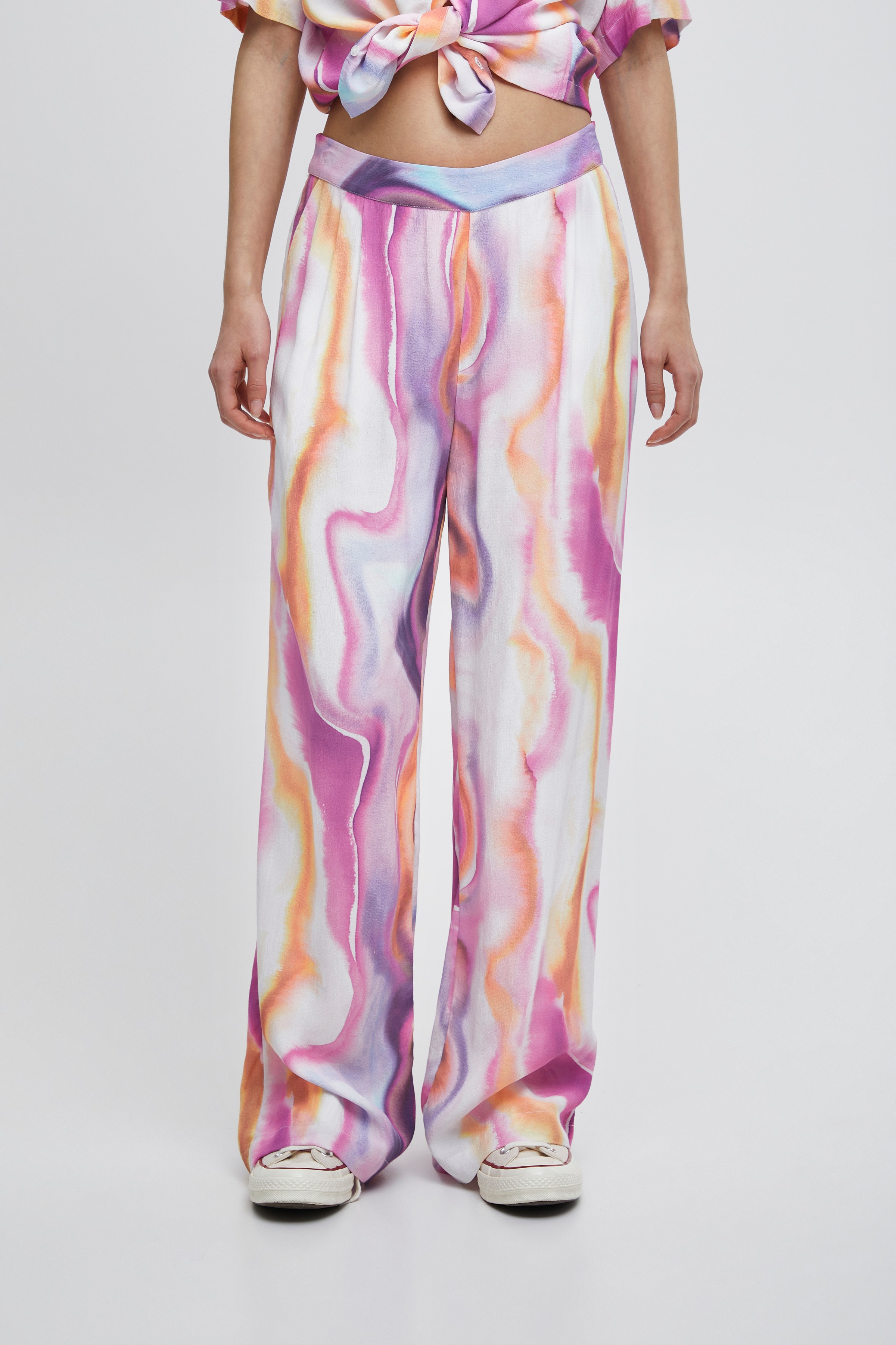 IHRULLA Bukser LOOKBOOK FRONT 20118257-201969