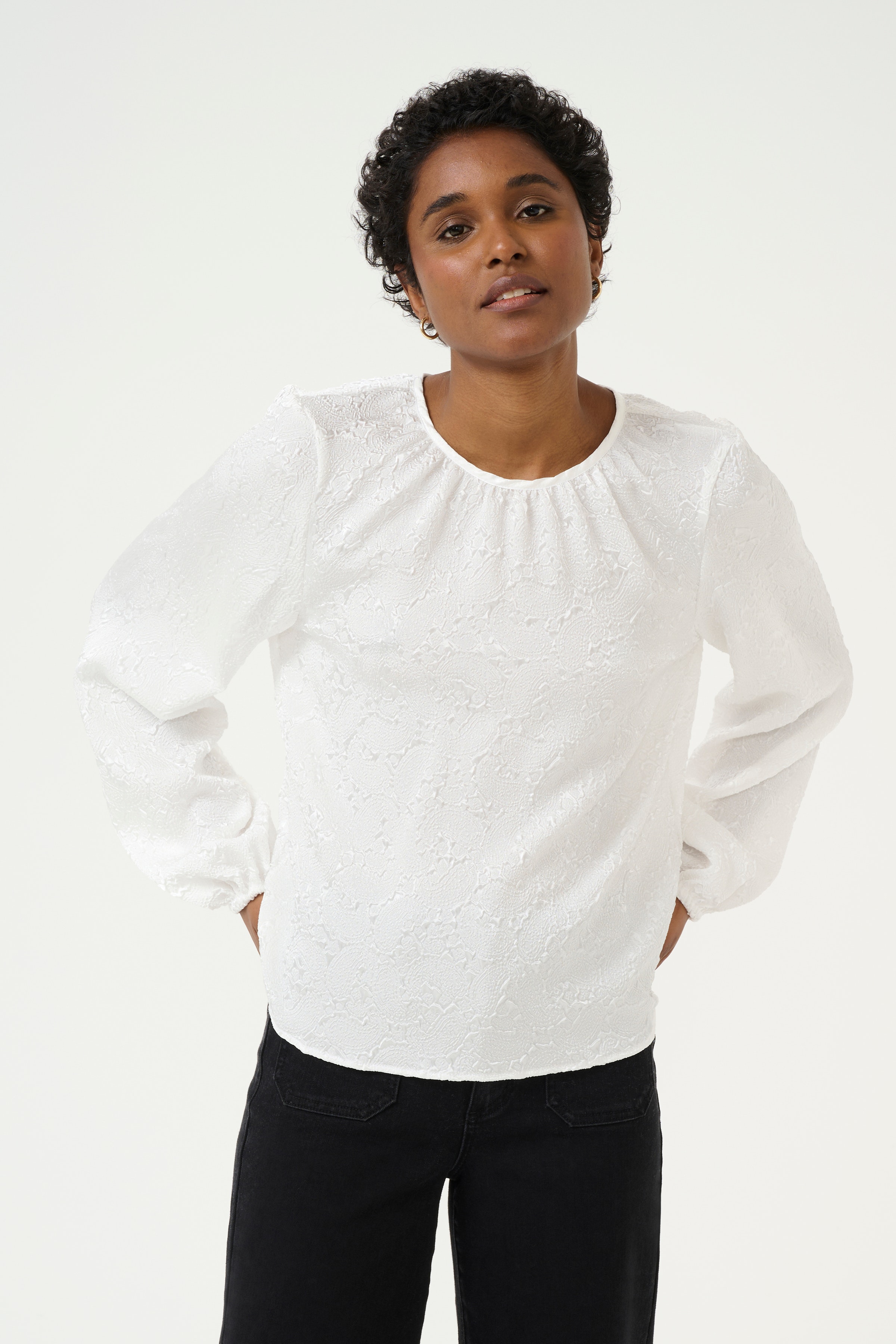 KAlauren Bluse LOOKBOOK FRONT 10509333-107050