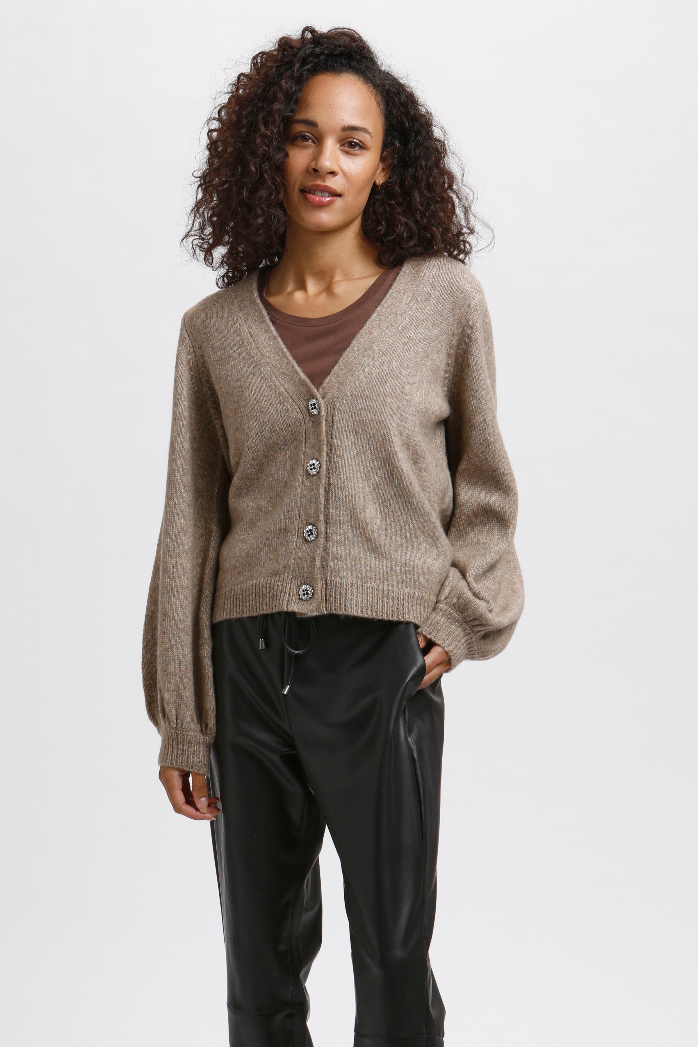 KAjen Cardigan LOOKBOOK FRONT 10505752-1713191