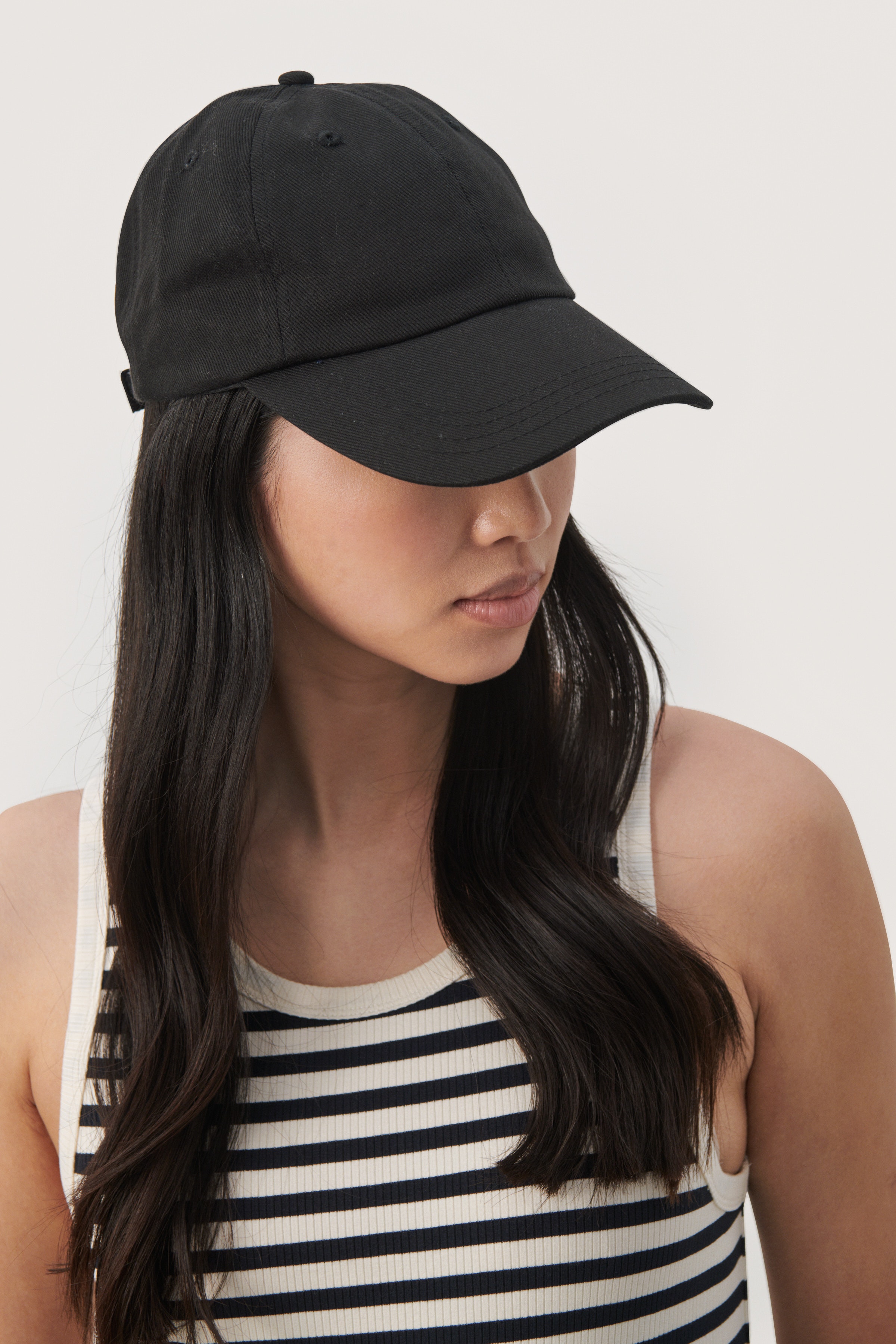 FatanaPW Cap LOOKBOOK DETAIL 30308704-194008