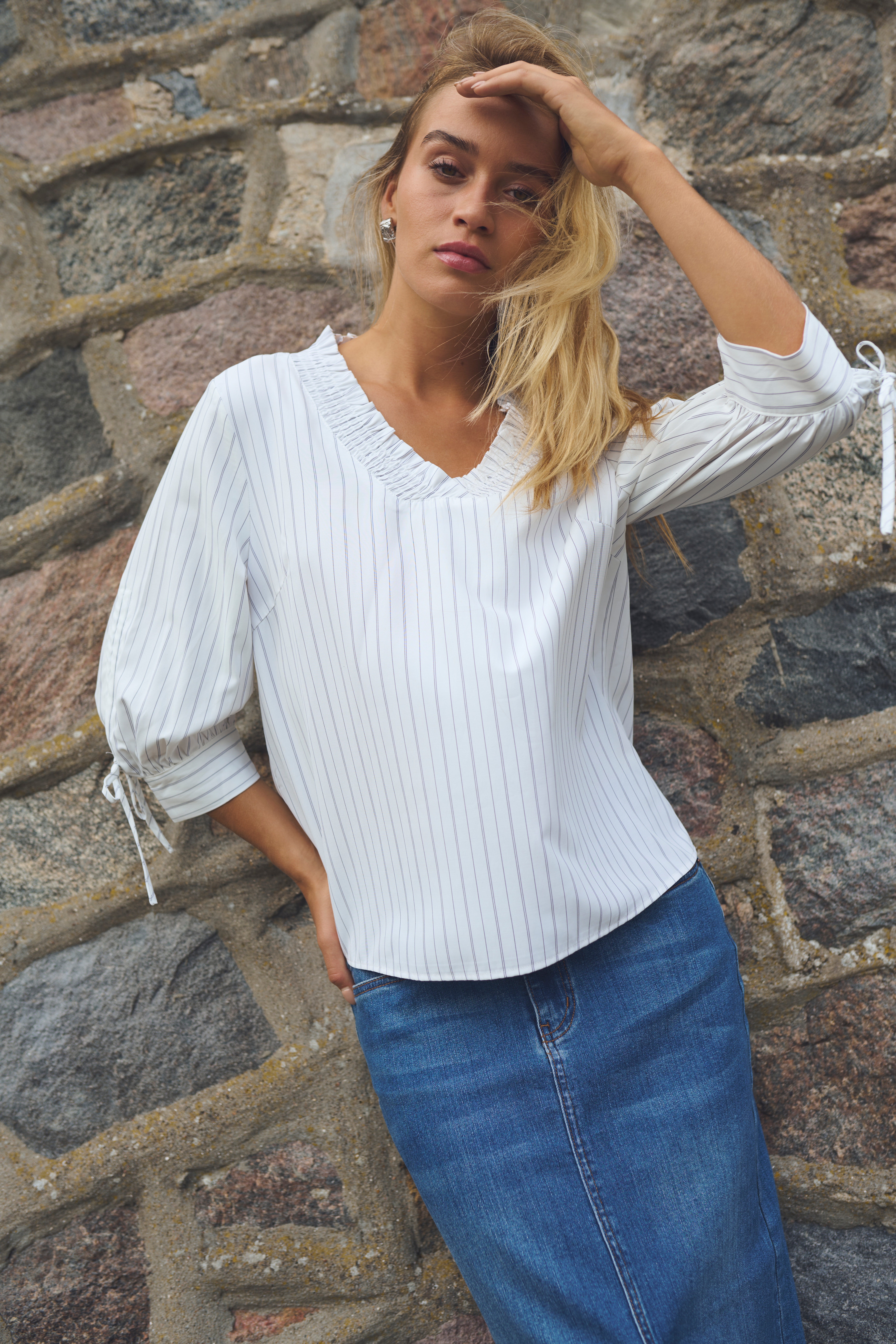 KAtara Blouse LOCATION NONE 10552367-107201