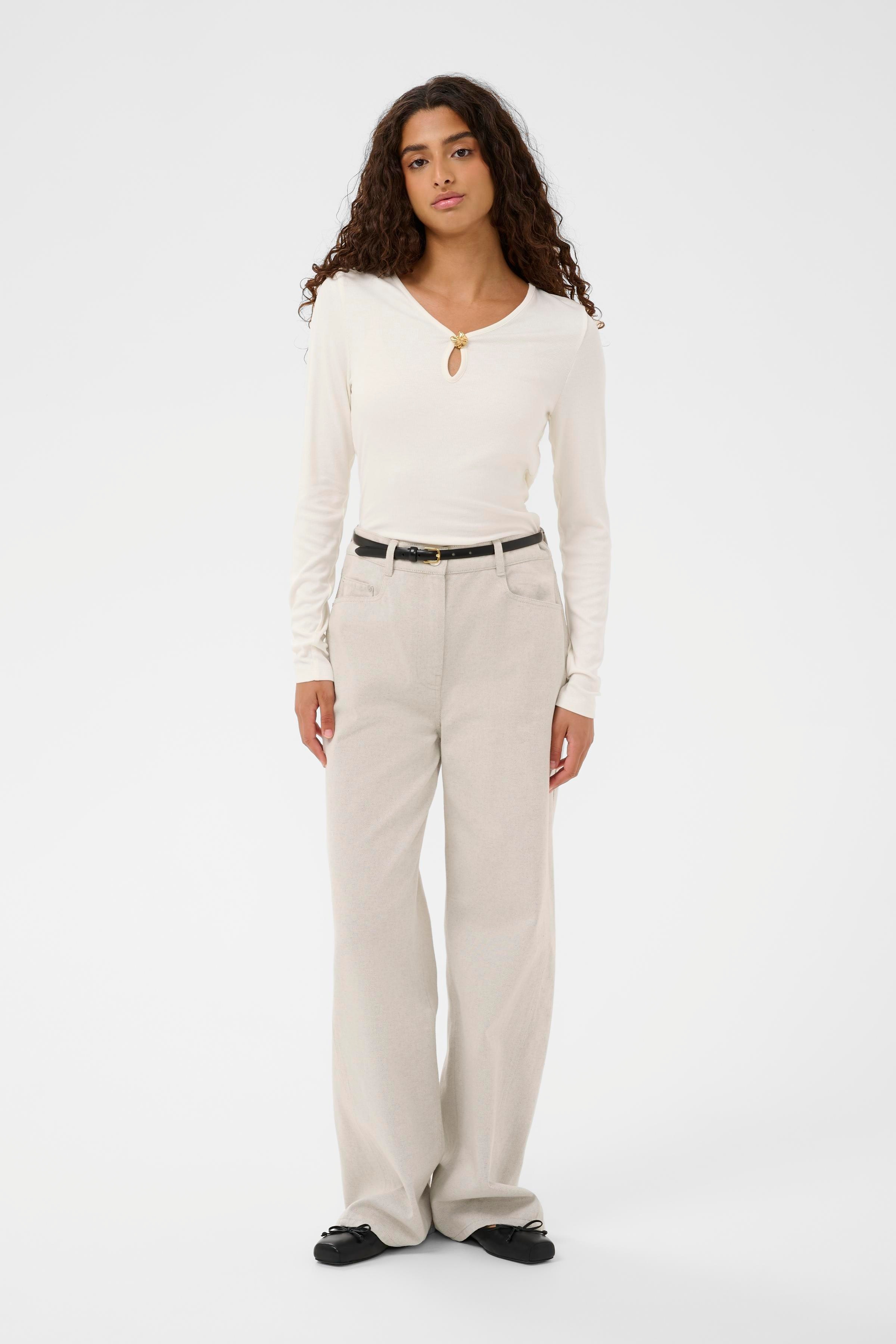 SLNaida T-shirt LOOKBOOK FRONT 30408885-111001