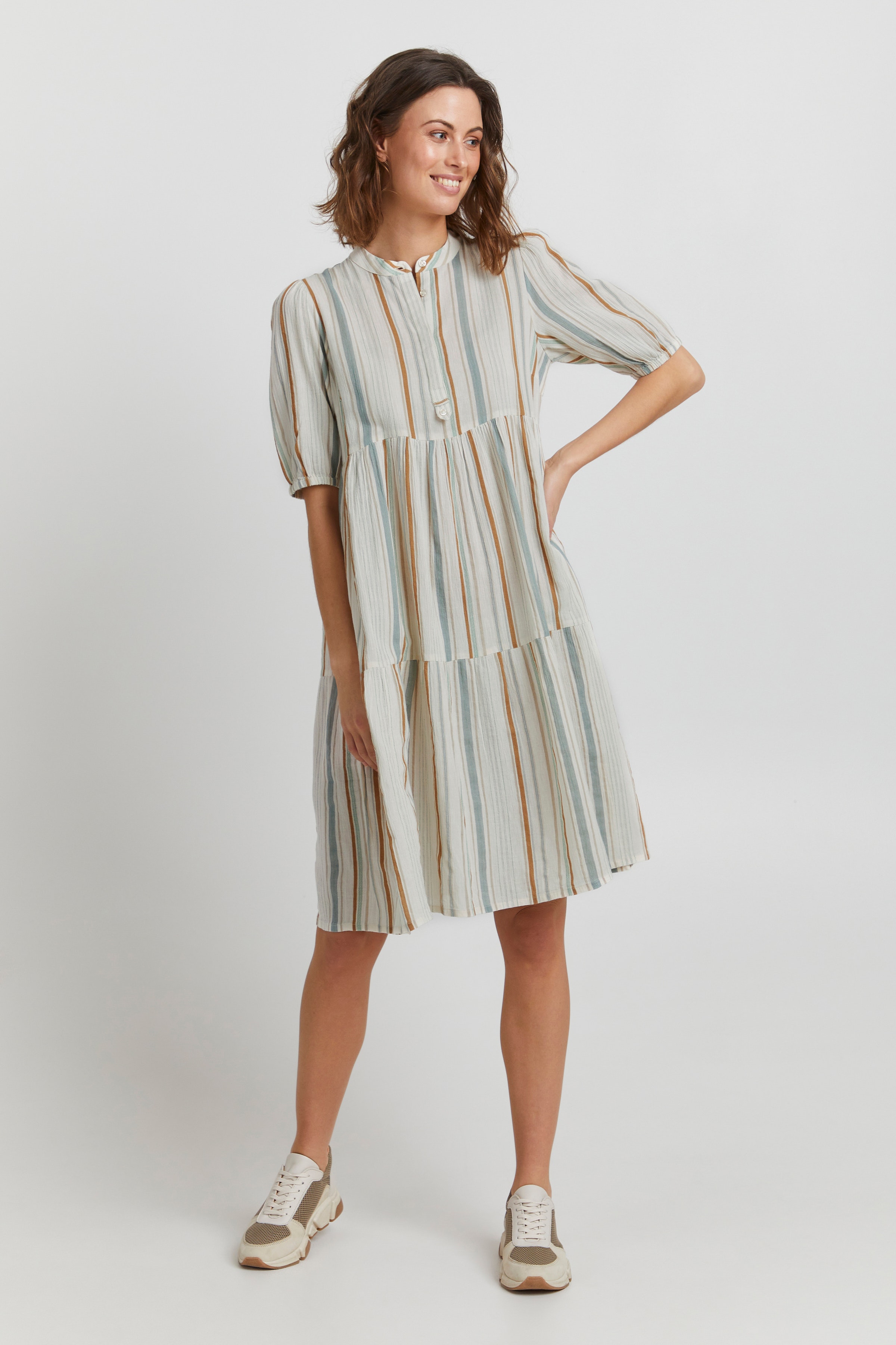 FRFANADJA Kjole LOOKBOOK FRONT 20610506-201028