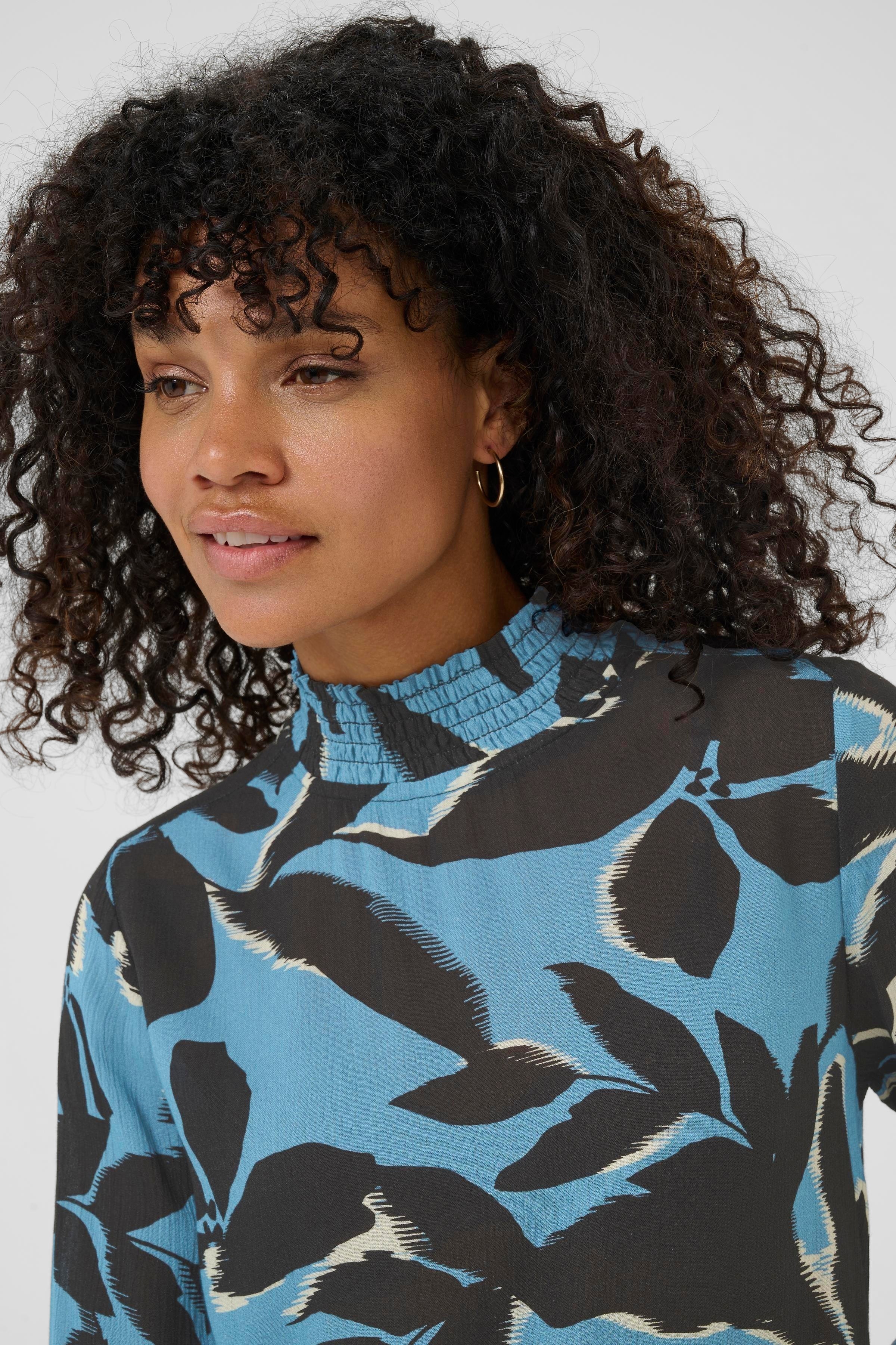 KAamber Bluse LOOKBOOK DETAIL 10508258-108389