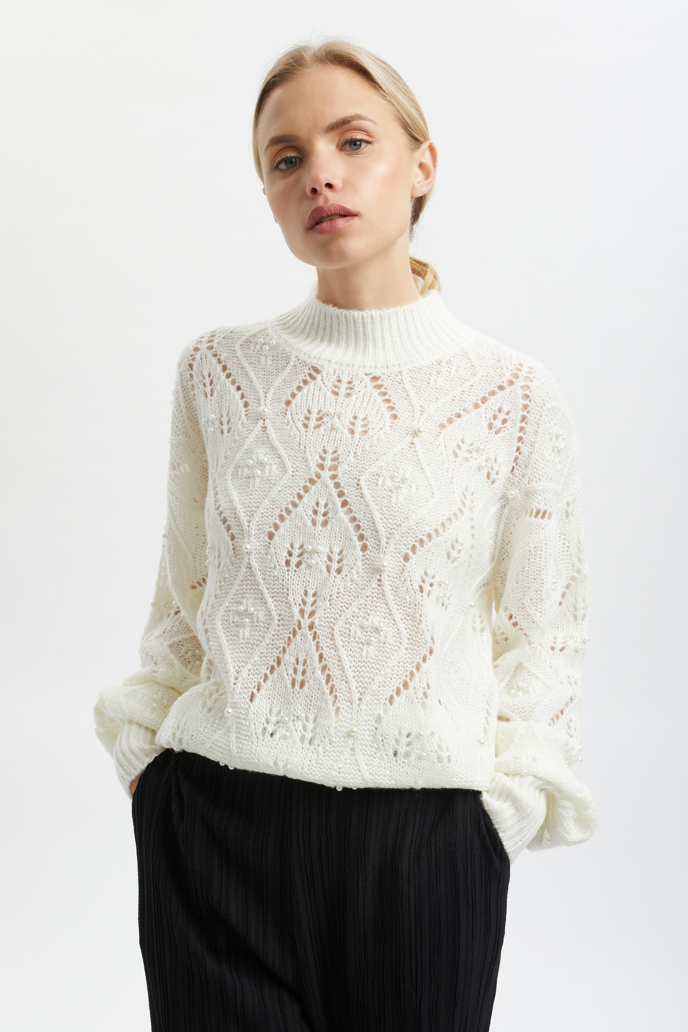 KAlorel Pullover LOOKBOOK FRONT 10505945-110602