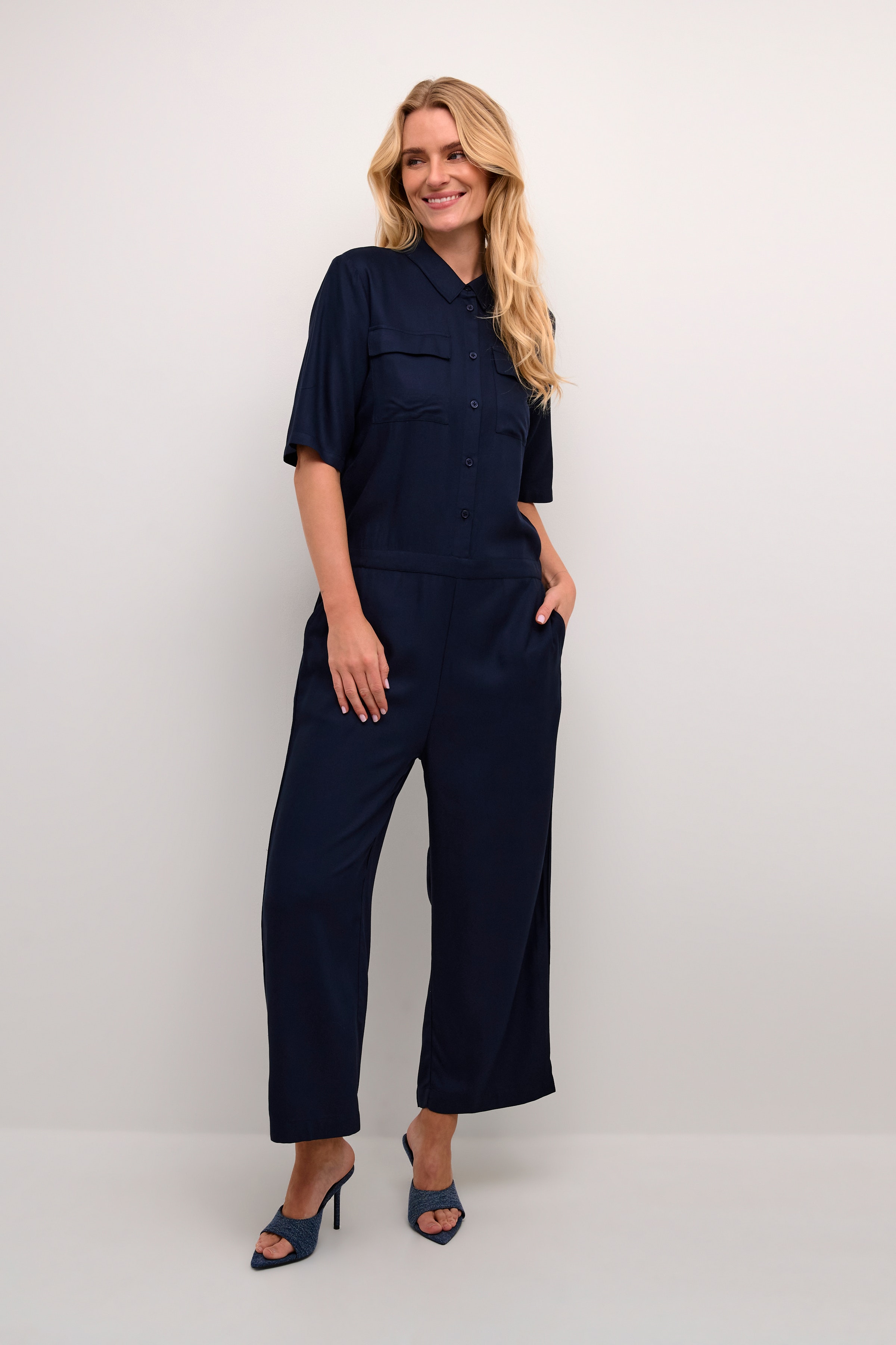 KAruthie Jumpsuit LOOKBOOK FRONT 10509442-194020