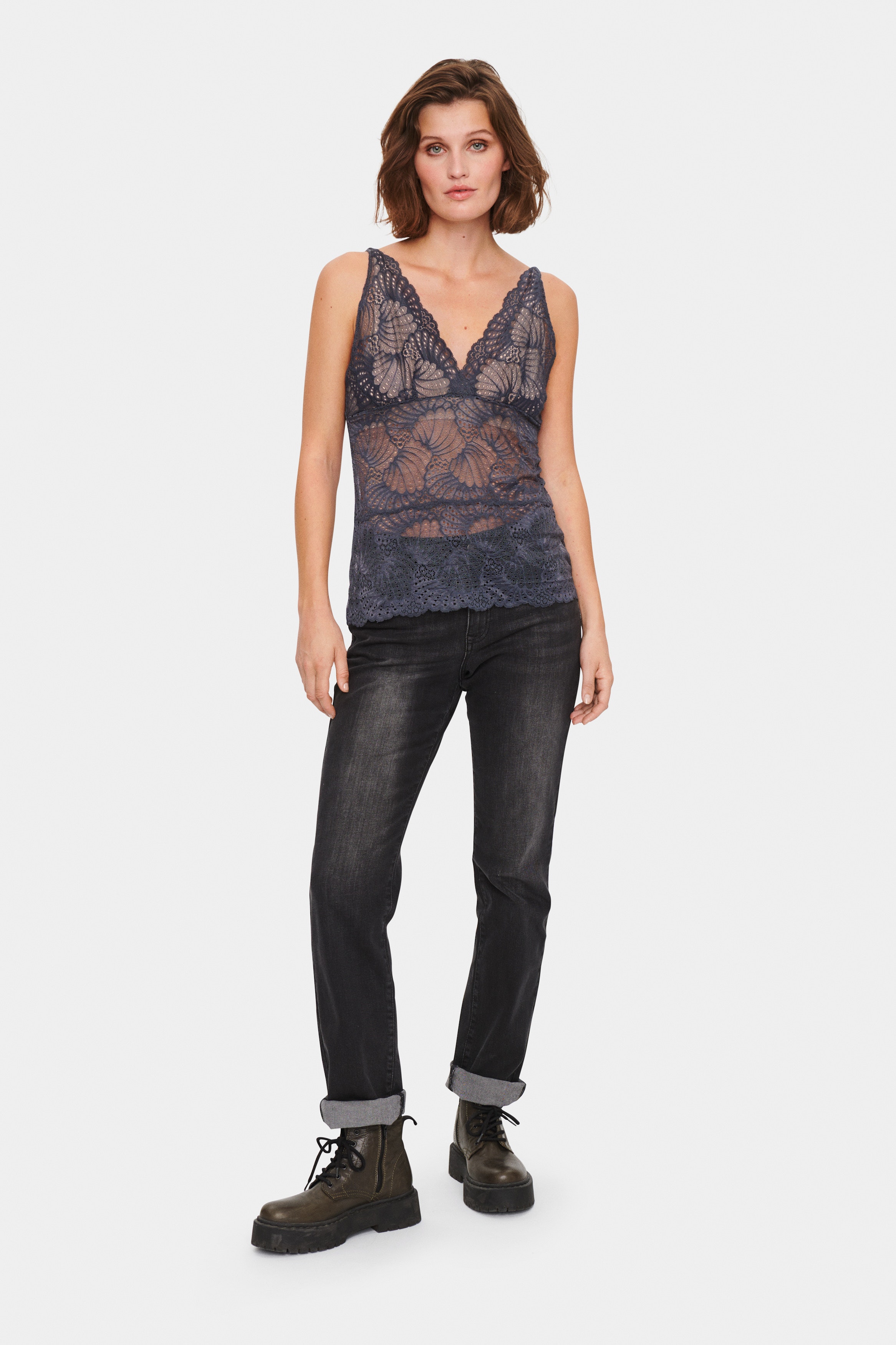 DaisySZ Top LOOKBOOK FRONT 30510200-194014