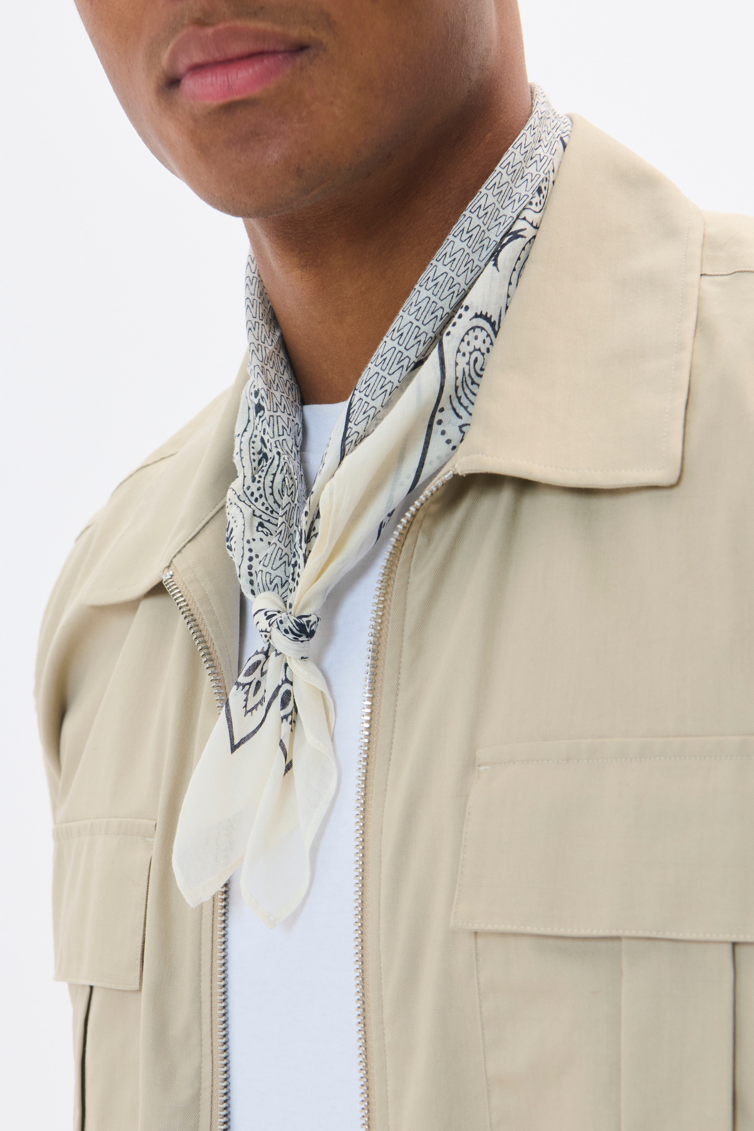 MAbandana Scarf LOOKBOOK DETAIL 30206847-110104