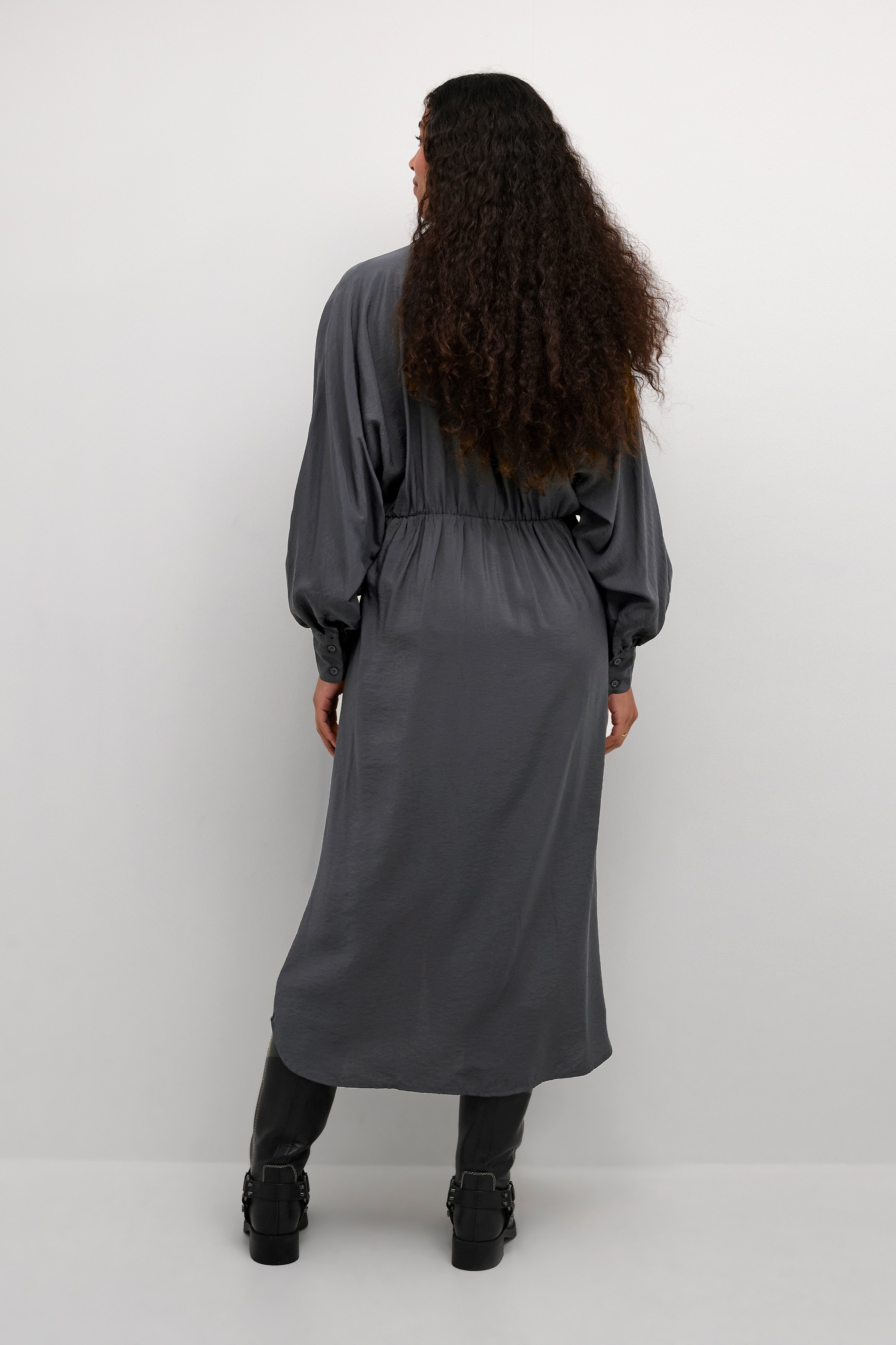 KAjola Kjole LOOKBOOK FRONT 10509085-190205