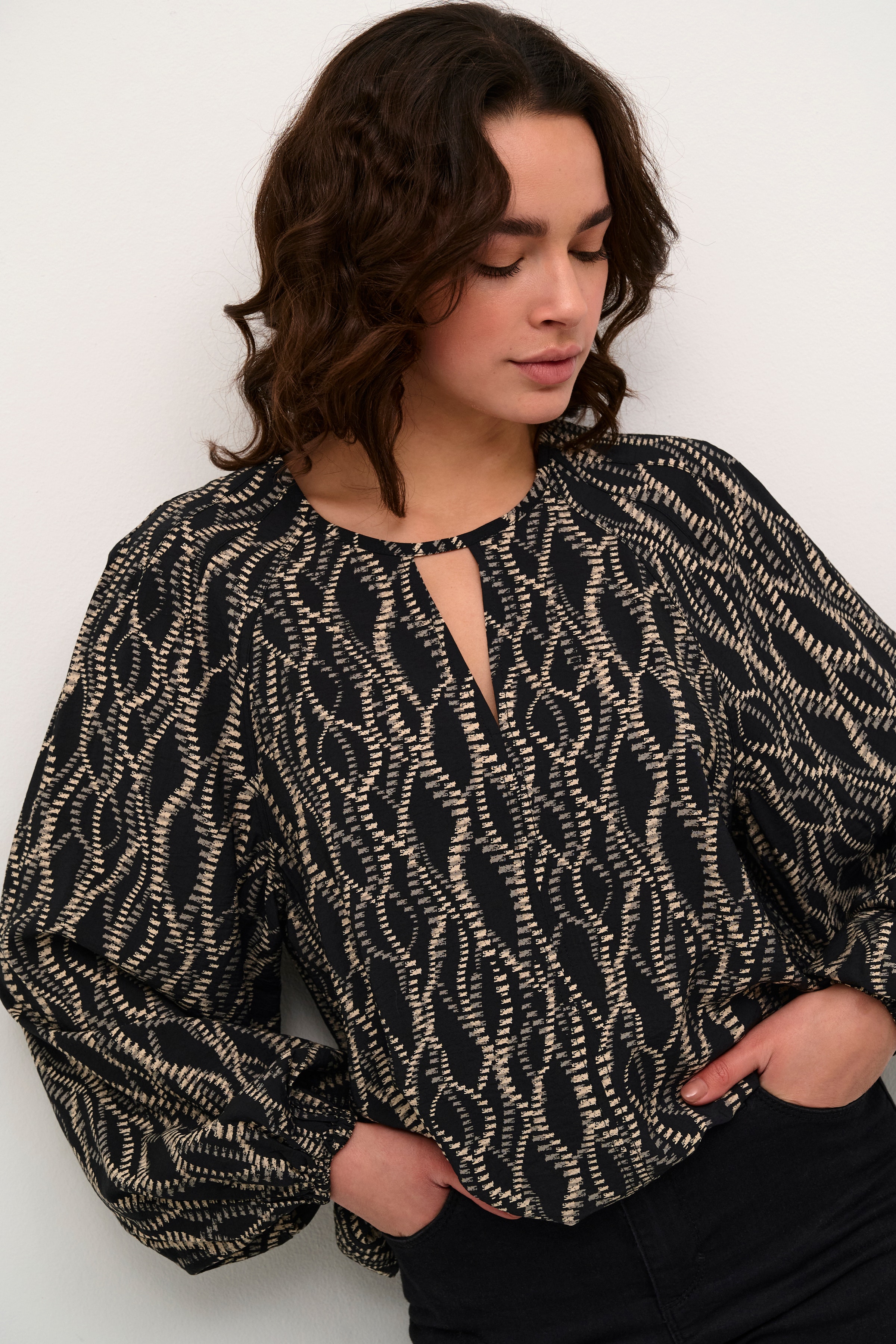 KAdunora Bluse LOOKBOOK DETAIL 10509197-106591