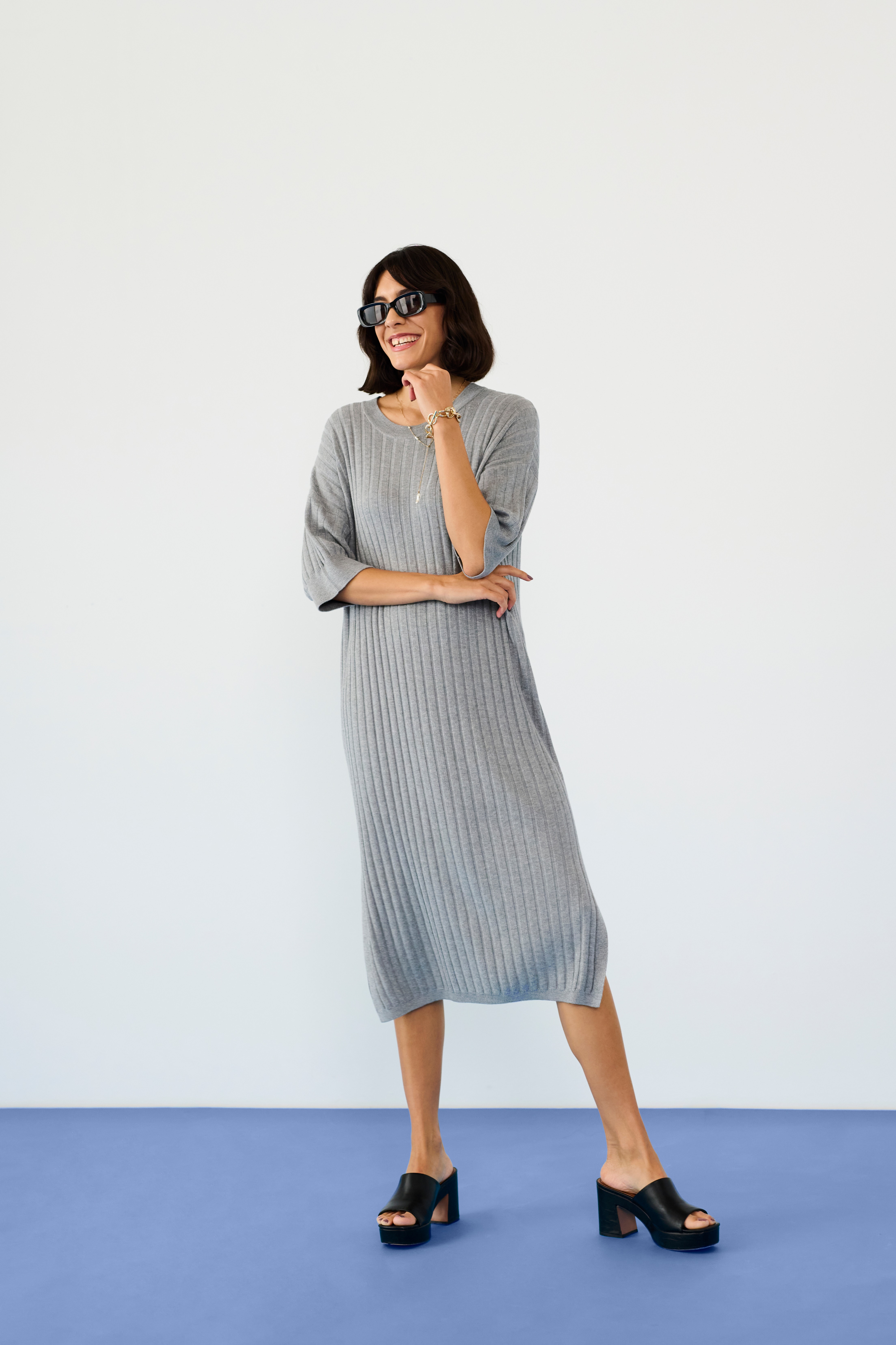 KAlola Robe LOCATION NONE 10508776-100123