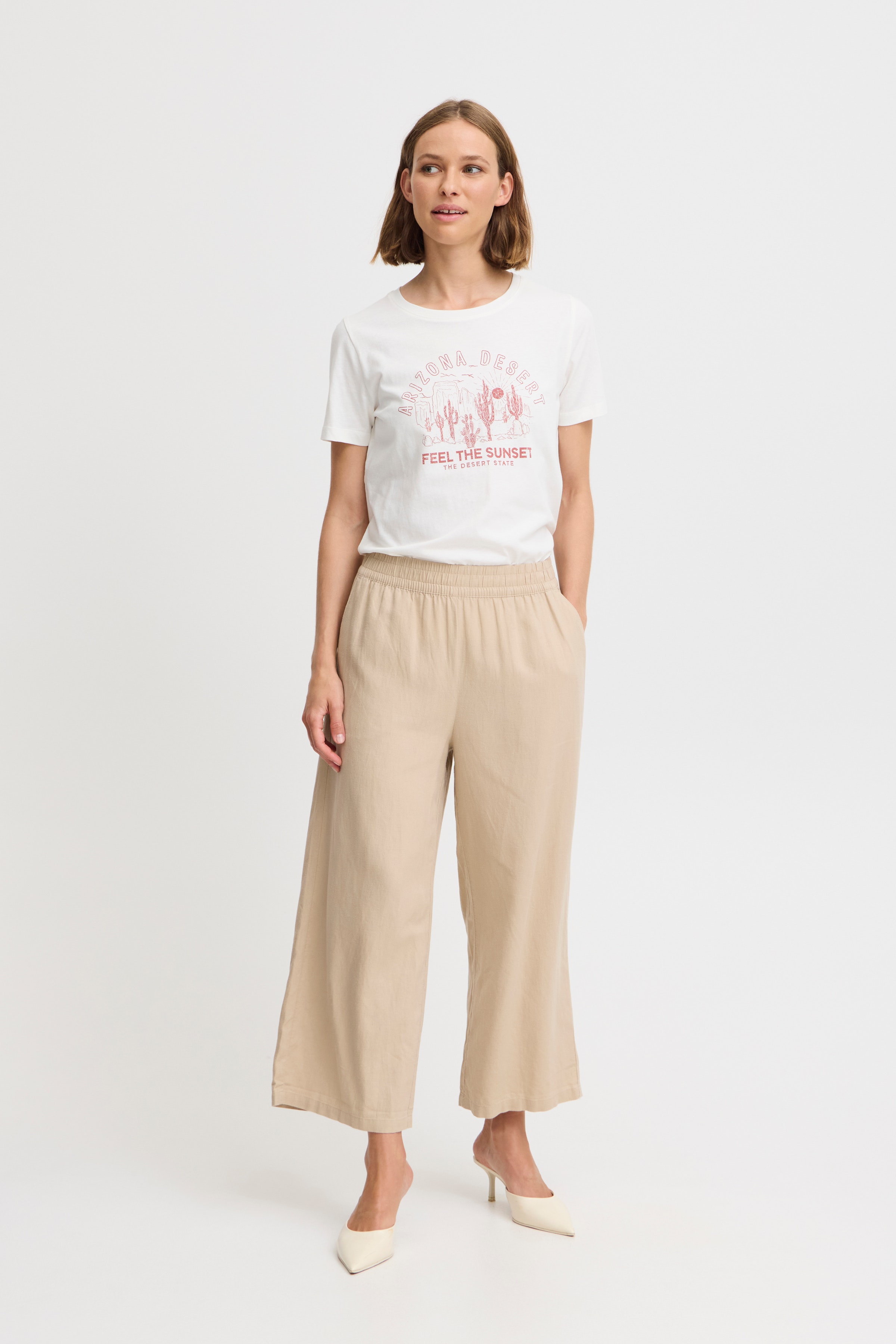 BYSOBBE T-shirt LOOKBOOK FRONT 20816698-114300