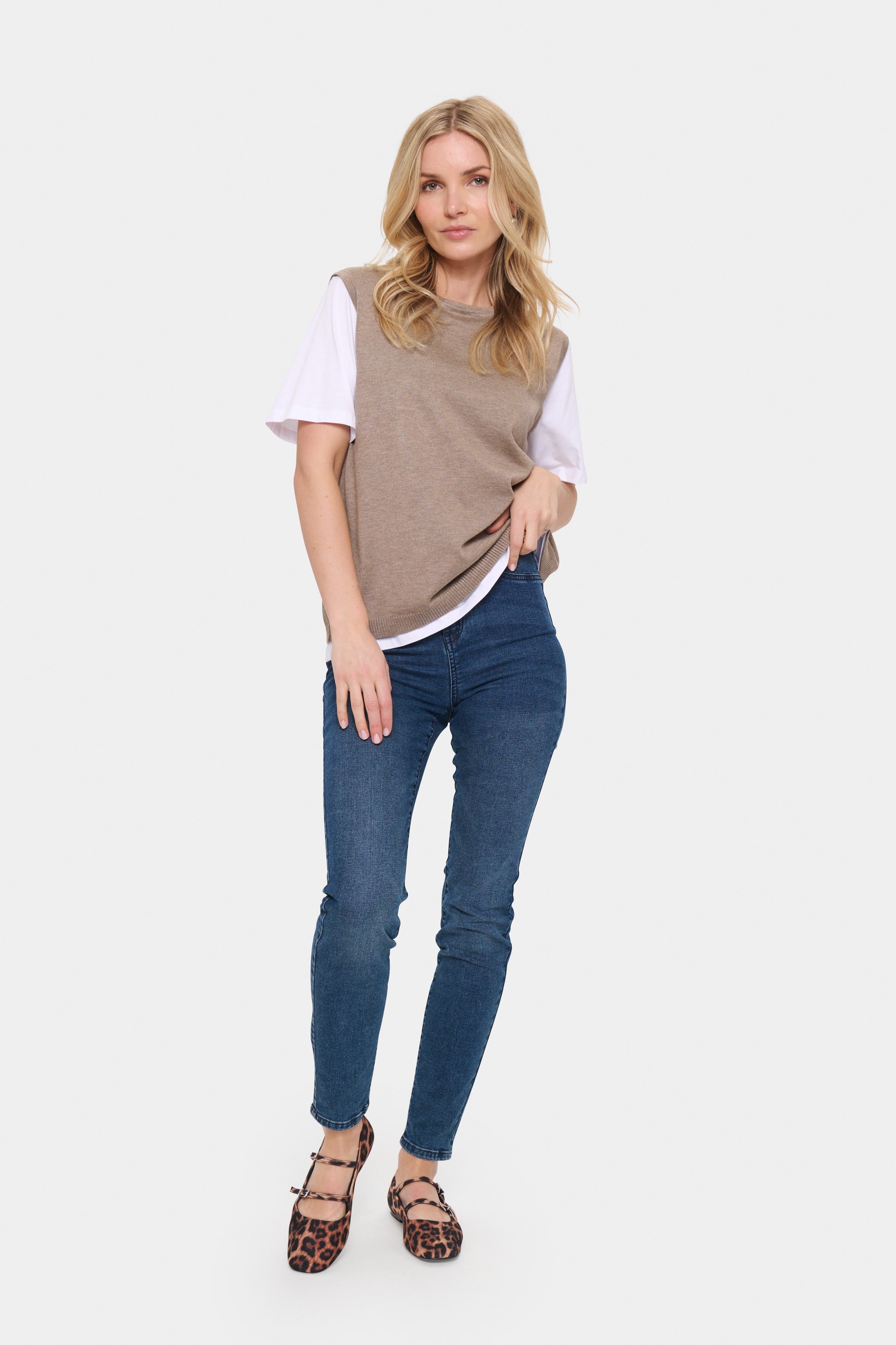 TinnaSZ Jeans LOOKBOOK FRONT 30510166-510D