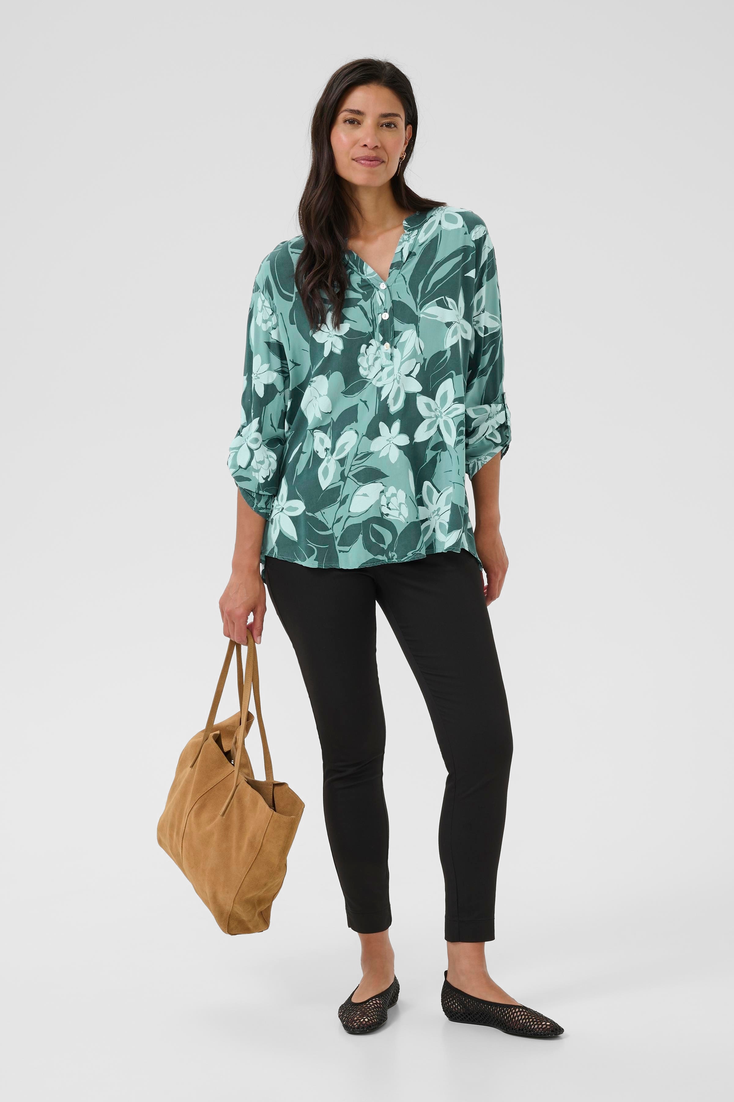 BPkicka Bluse LOOKBOOK FRONT 40103558-400884